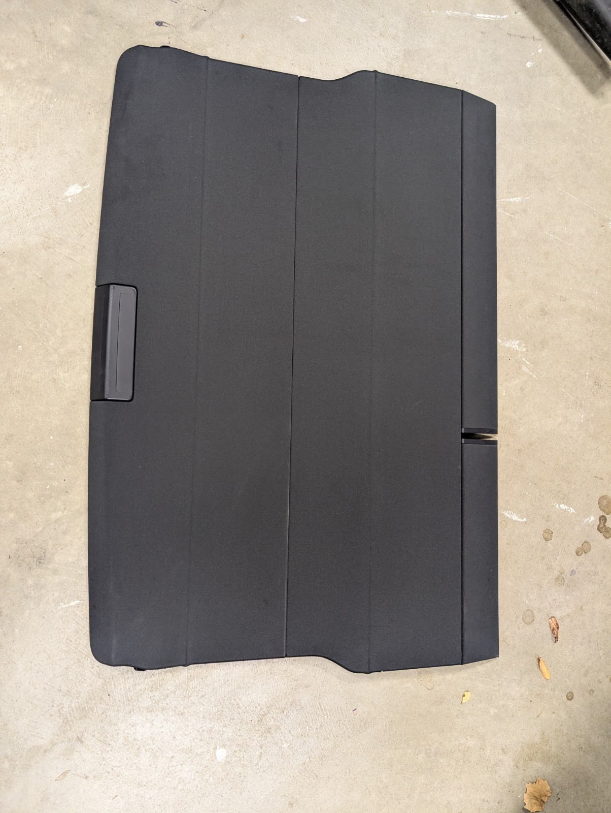 Land Rover Range Rover L405 Rear Cargo Cover Parcel Shelf Tray Ebony OEM Land Rover Range Rover L405 Rear Cargo Cover Parcel Shelf Tray Ebony OEM