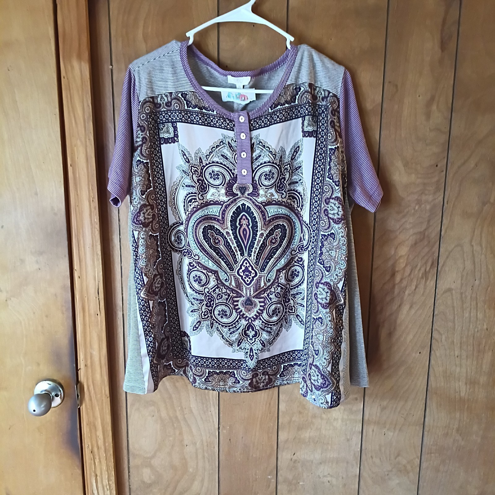 ODDY Women’s Boho Paisley Print Tunic Top Size M Purple Short Sleeve NWT