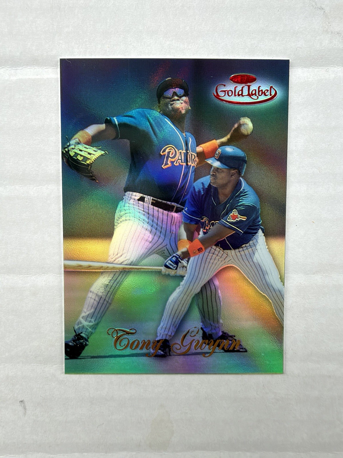 1998 Topps Gold Label Red Class 2 #14 Tony Gwynn /100 1998 Topps Gold Label Red Class 2 #14 Tony Gwynn /100