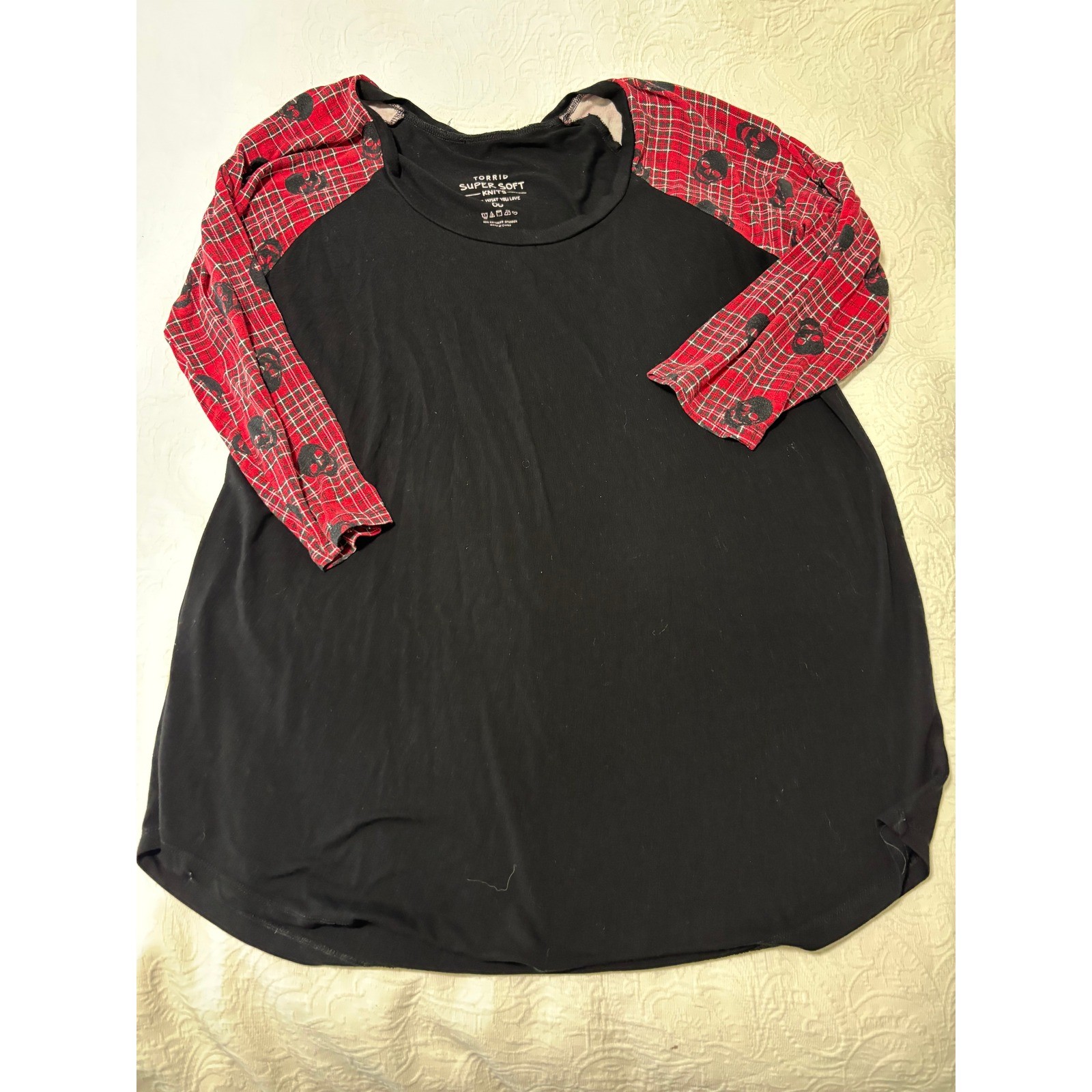 Torrid Super Soft Knits Black Red Plaid Skull Raglan Baseball Tunic Top 00 L XL