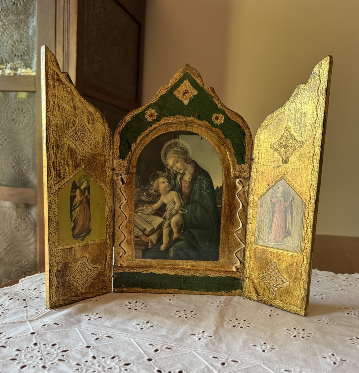 Vintage Florentine Triptych Madonna & Child - Made in Italy - 3 Panels - Angels
