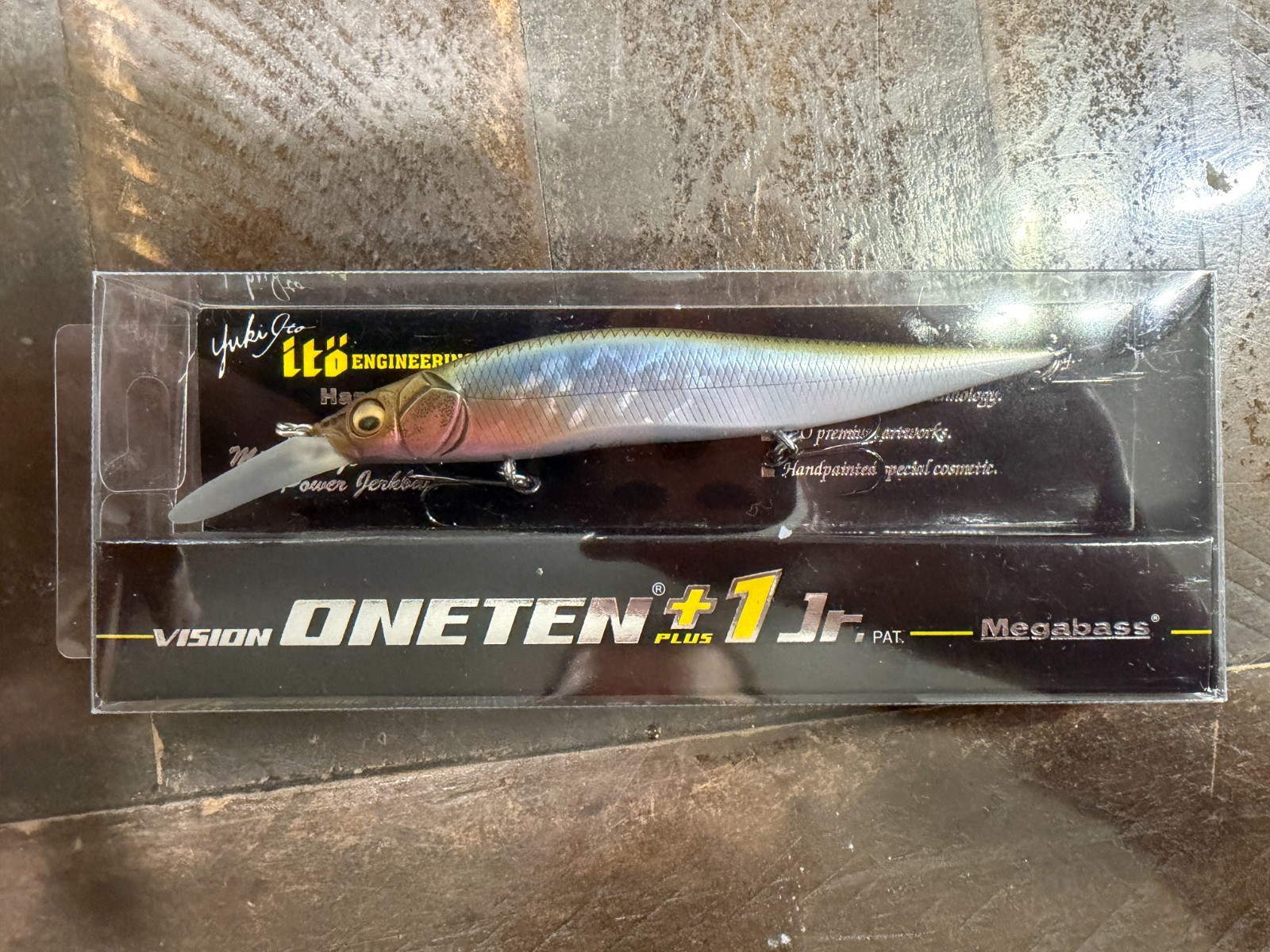 Megabass ito VISION 110 ONETEN Jr. Plus 1 Color - Frosted Wakasagi