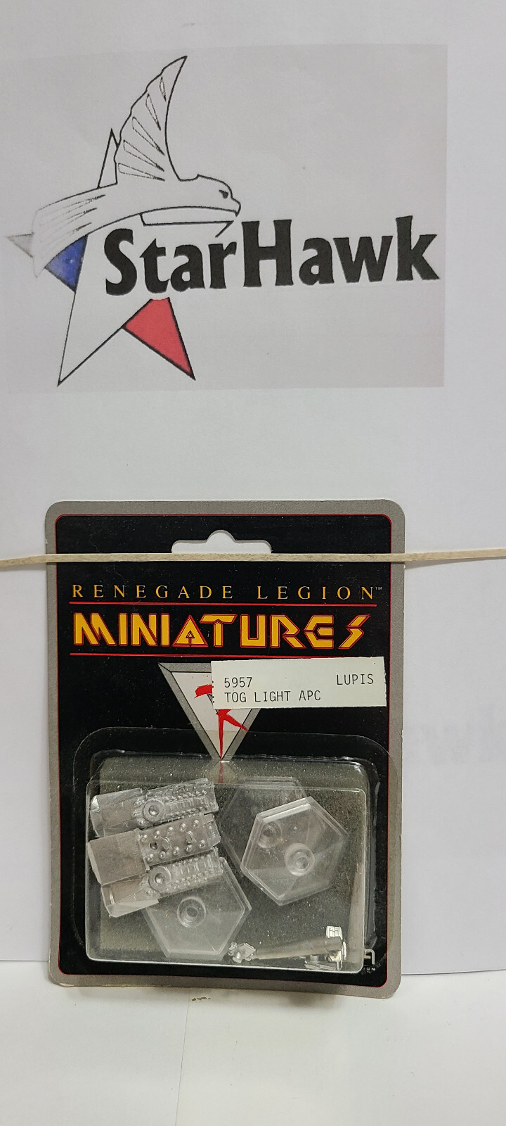 Renegade Legion Miniatures 5957 Lupis TOG Lt. APC Renegade Legion Miniatures 5957 Lupis TOG Lt. APC
