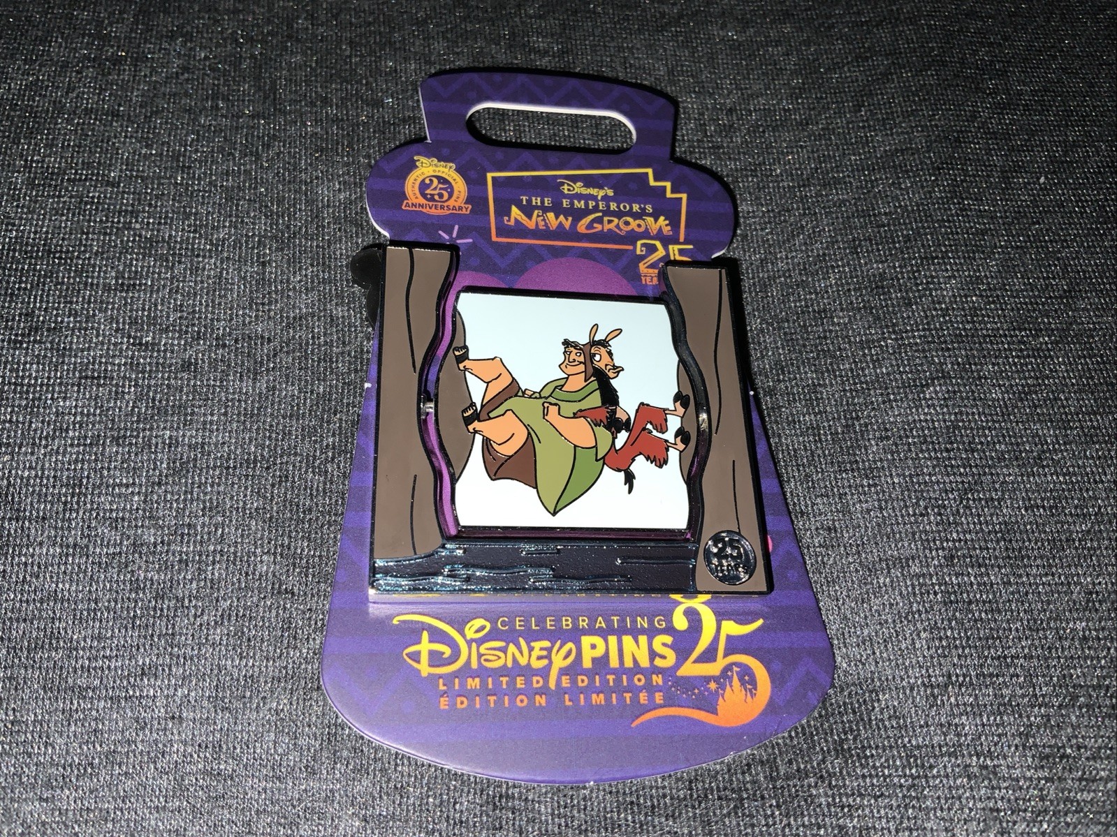 Disney Emperor\'s New Groove KUZCO & PACHA 25th Anniversary Spinner Pin LE1600
