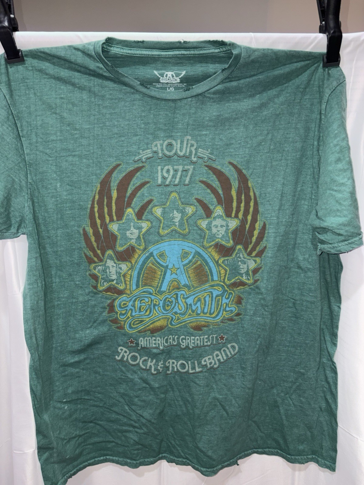 Aerosmith 1977 Vintage Rock Band Tour Shirt Men\'s Large Short Sleeve Aerosmith 1977 Vintage Rock Band Tour Shirt Men\'s Large Short Sleeve