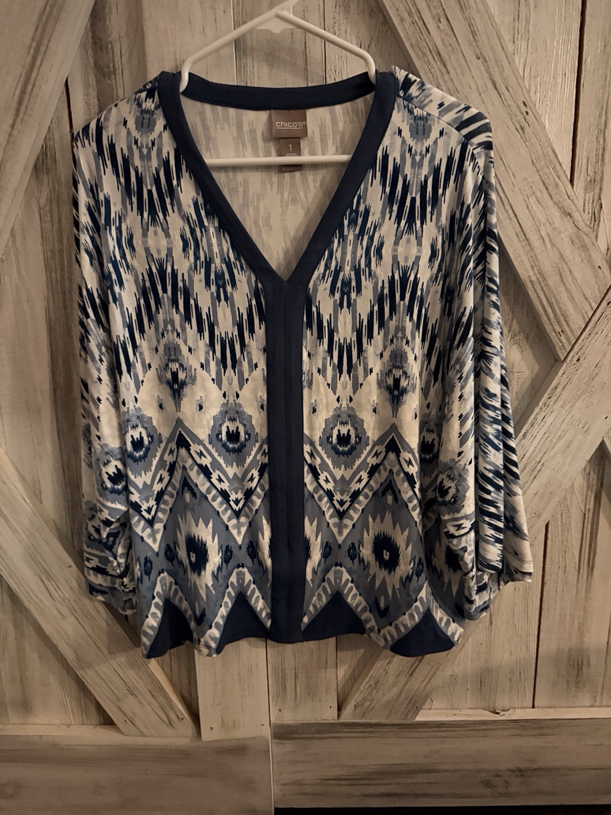 Chico\'s Women\'s Blue and White Top 3/4 Size 1