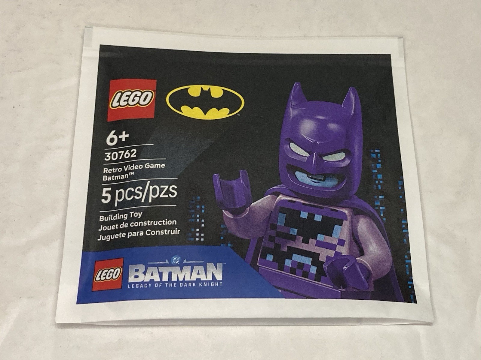 LEGO Set 30762 Pixel Purple Retro Video Game Batman Action Figure New In Hand