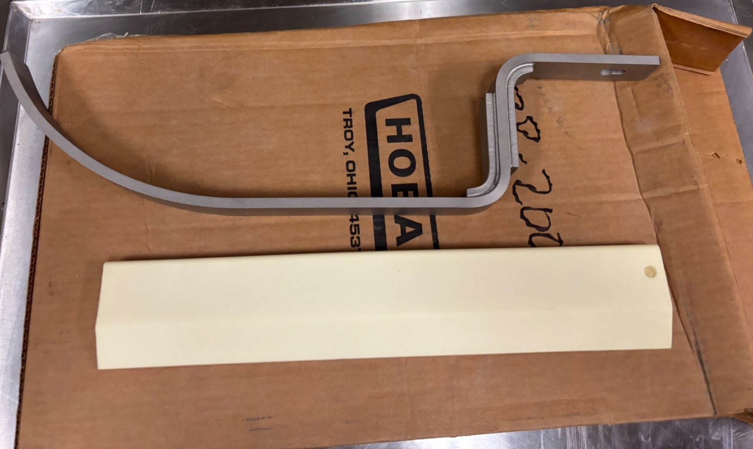 NEW Hobart SCRAPER HL80 80 Quart Scraper NEW NEW Hobart SCRAPER HL80 80 Quart Scraper NEW
