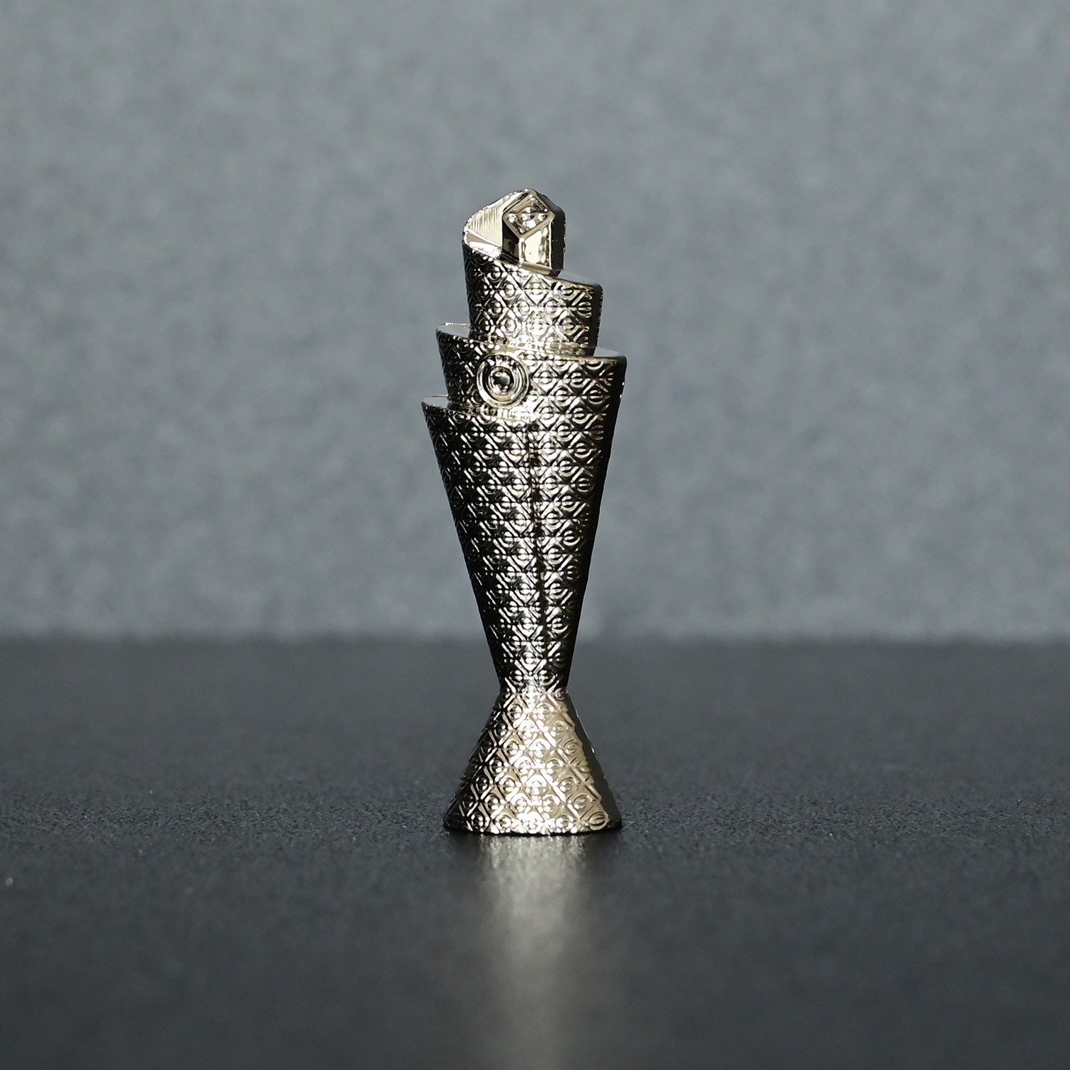 Non-Corinthian Mini Nations League Football Trophy 4.5cm Collectible Souvenir