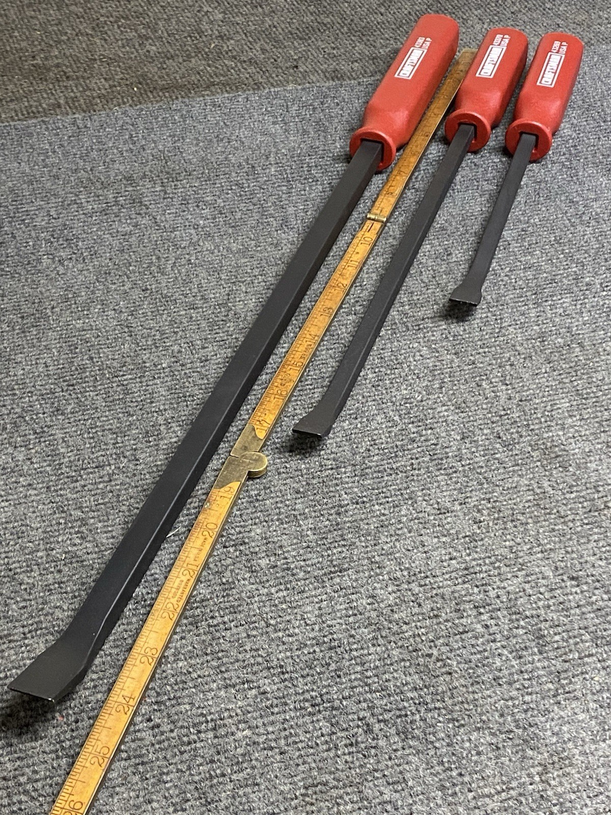NOS Craftsman Strike Cap Pry Bar Set, 12\