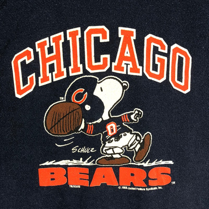 Vtg 90s Chicago Bears NFL Football Team Peanuts Black T shirt HN7670