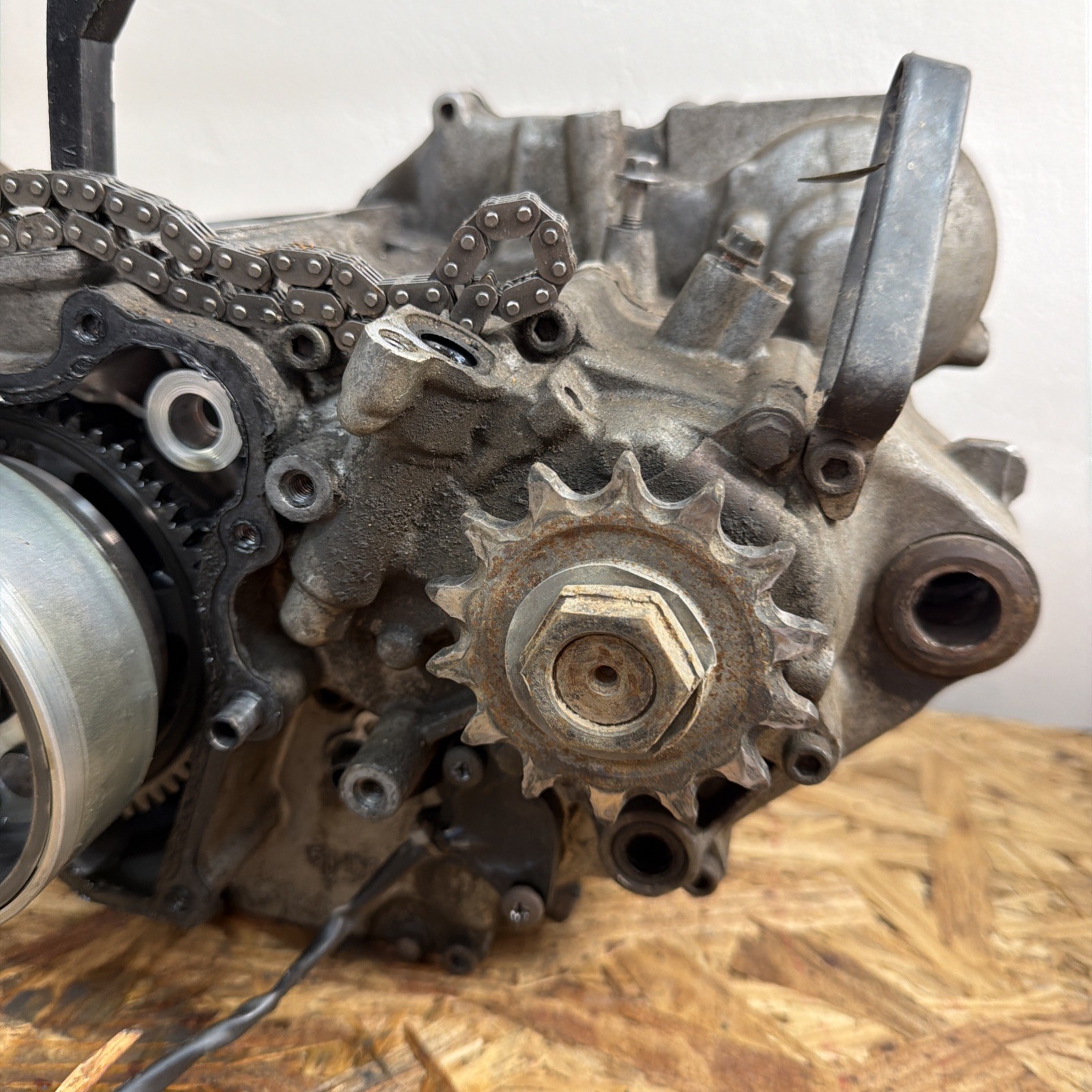 01 - 05 2003 YAMAHA WR 450 F OEM BOTTOM END ENGINE GOOD CRANK CASES TRANS GEAR 01 - 05 2003 YAMAHA WR 450 F OEM BOTTOM END ENGINE GOOD CRANK CASES TRANS GEAR