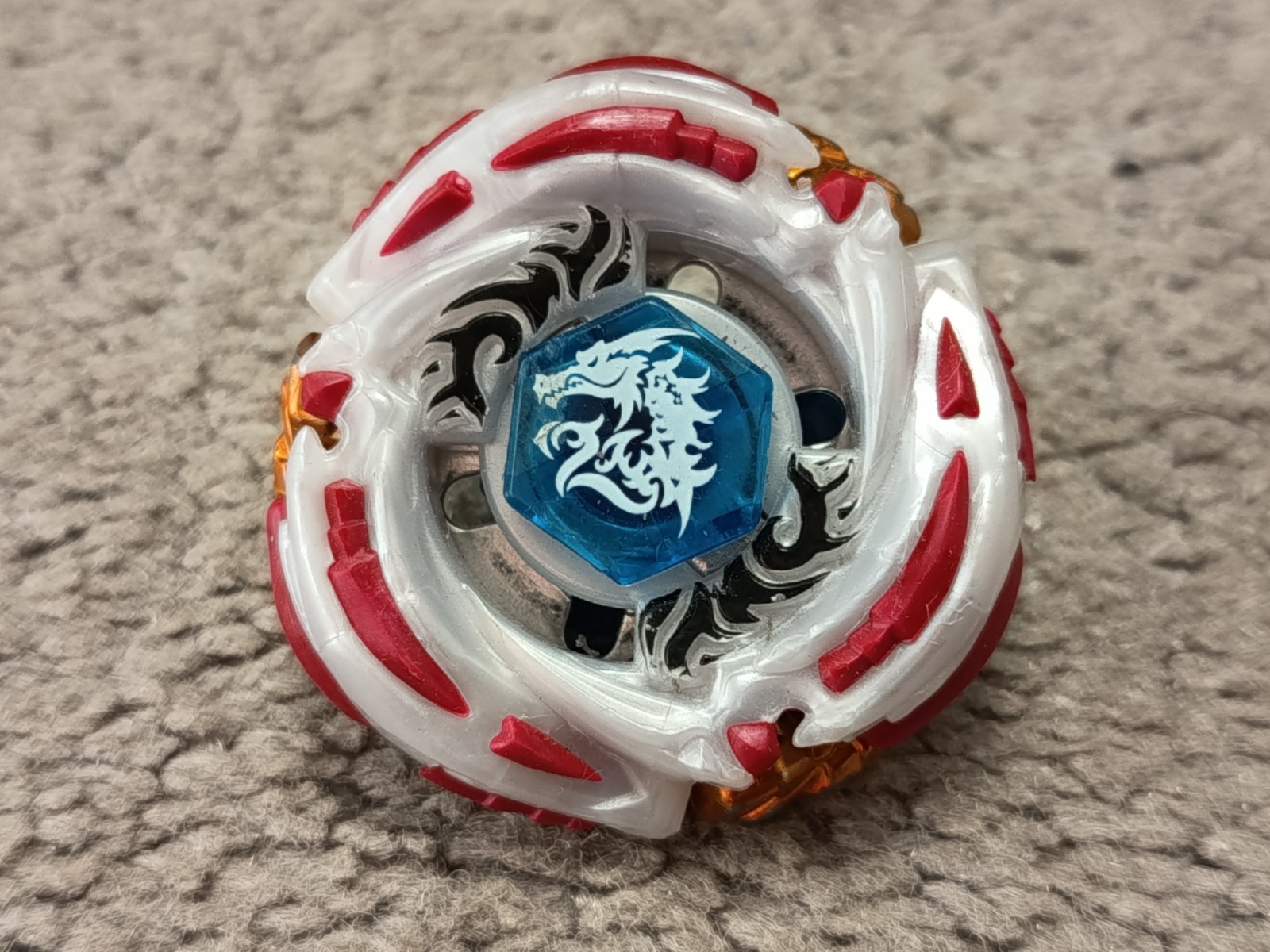 Meteo L-Drago LW105LF Beyblade HASBRO METAL MASTERS