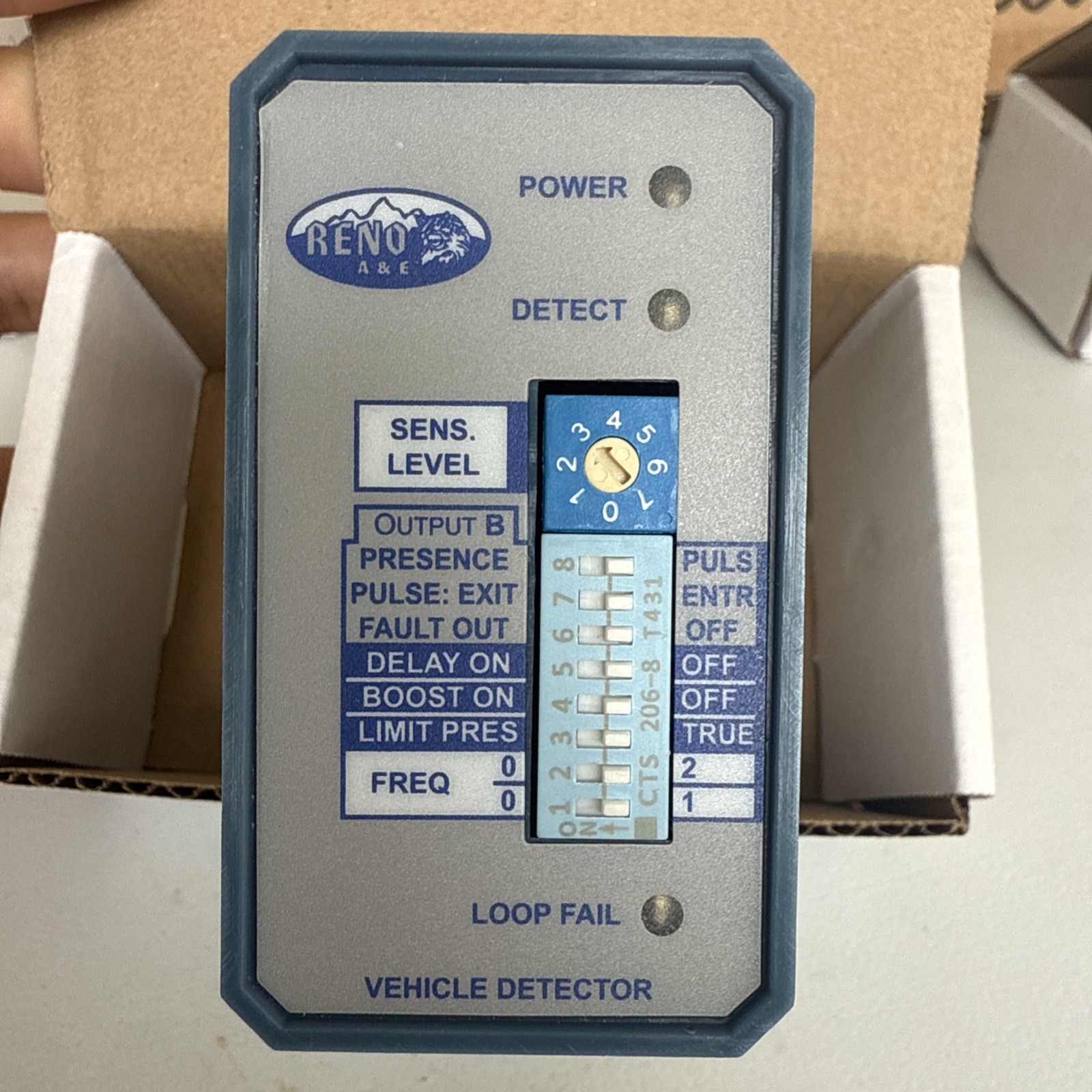 Vehicle Detector Model BX-4 RENO A&E (New) Vehicle Detector Model BX-4 RENO A&E (New)