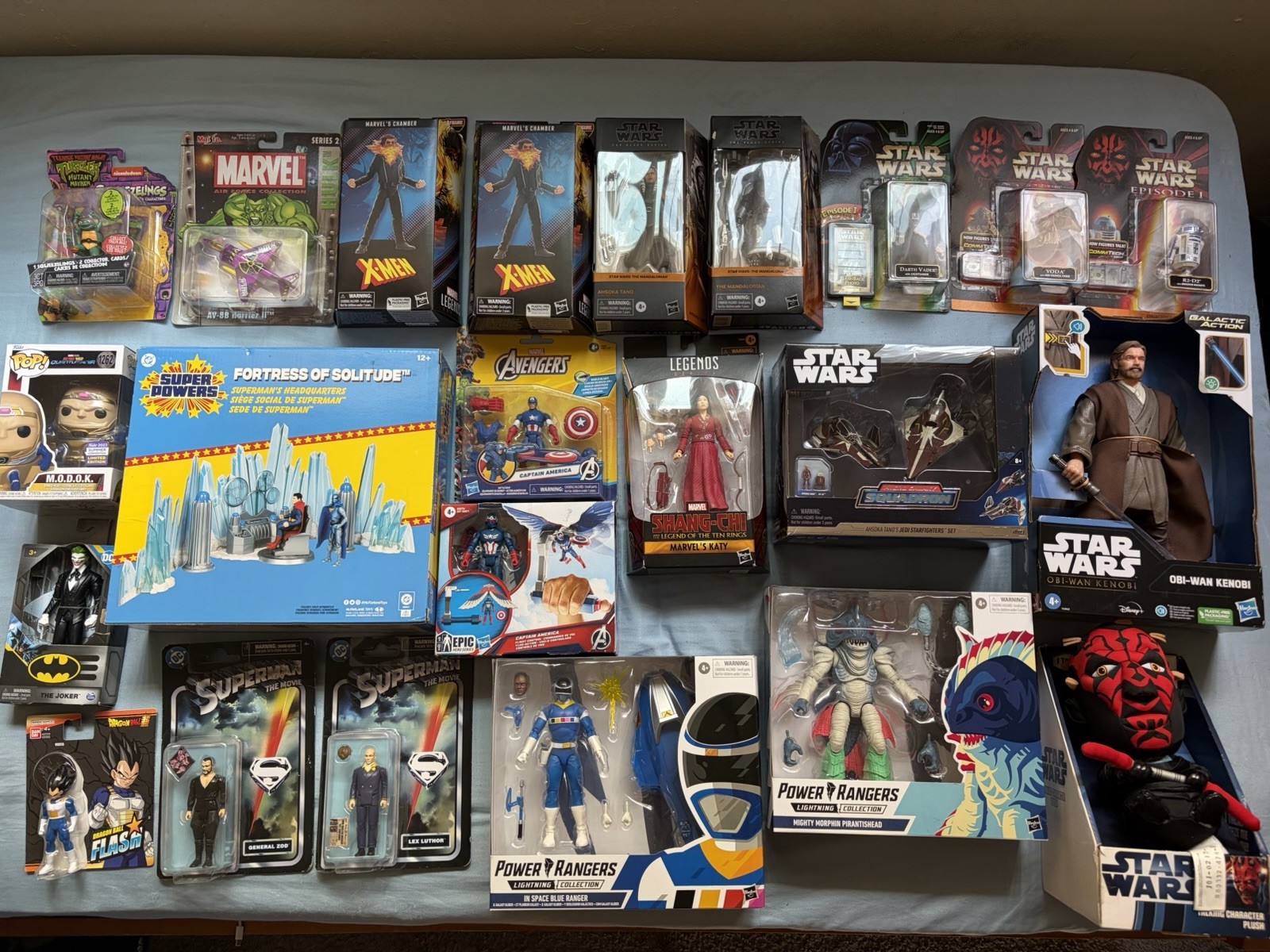 Huge Collection Lot Star Wars Marvel DC HASBRO Toys & Figures NEW SEALED Huge Collection Lot Star Wars Marvel DC HASBRO Toys & Figures NEW SEALED
