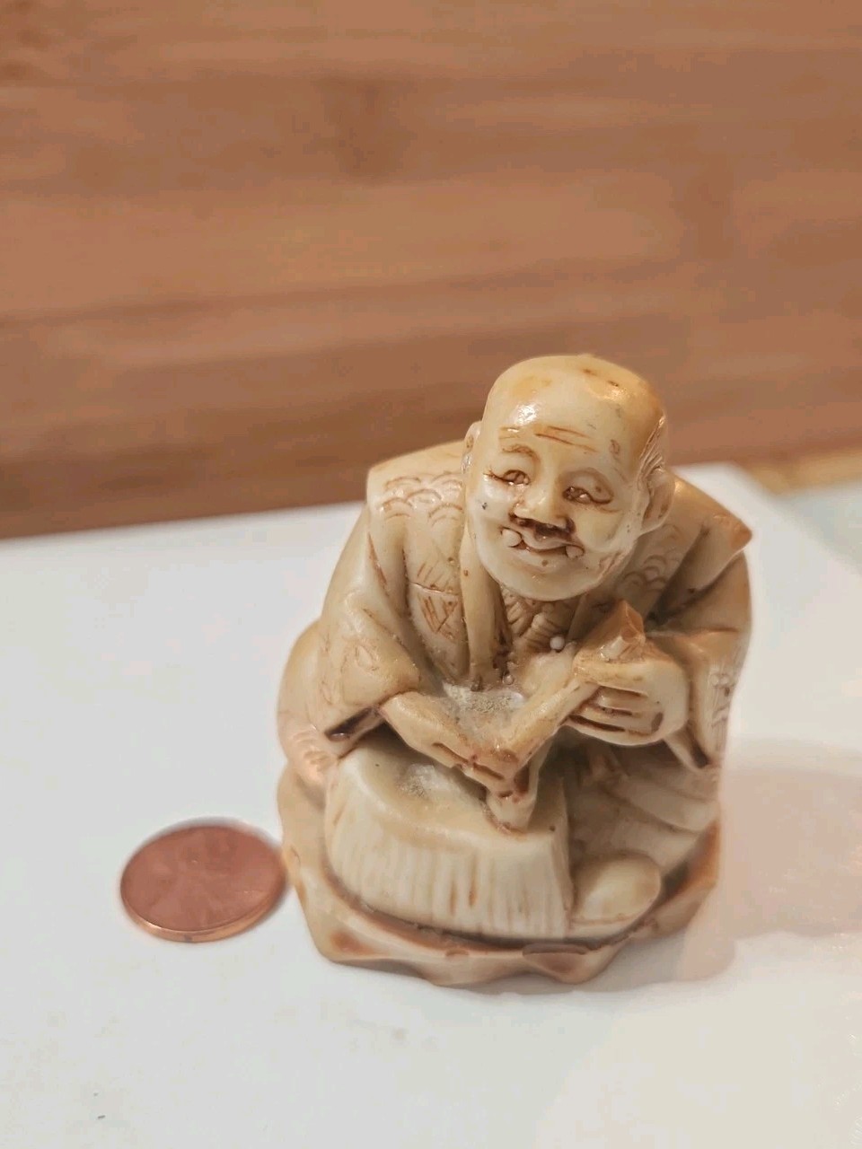 Vintage Okimono Netsuke Resin Hand Carved Man Artisan Figurine 2.5\