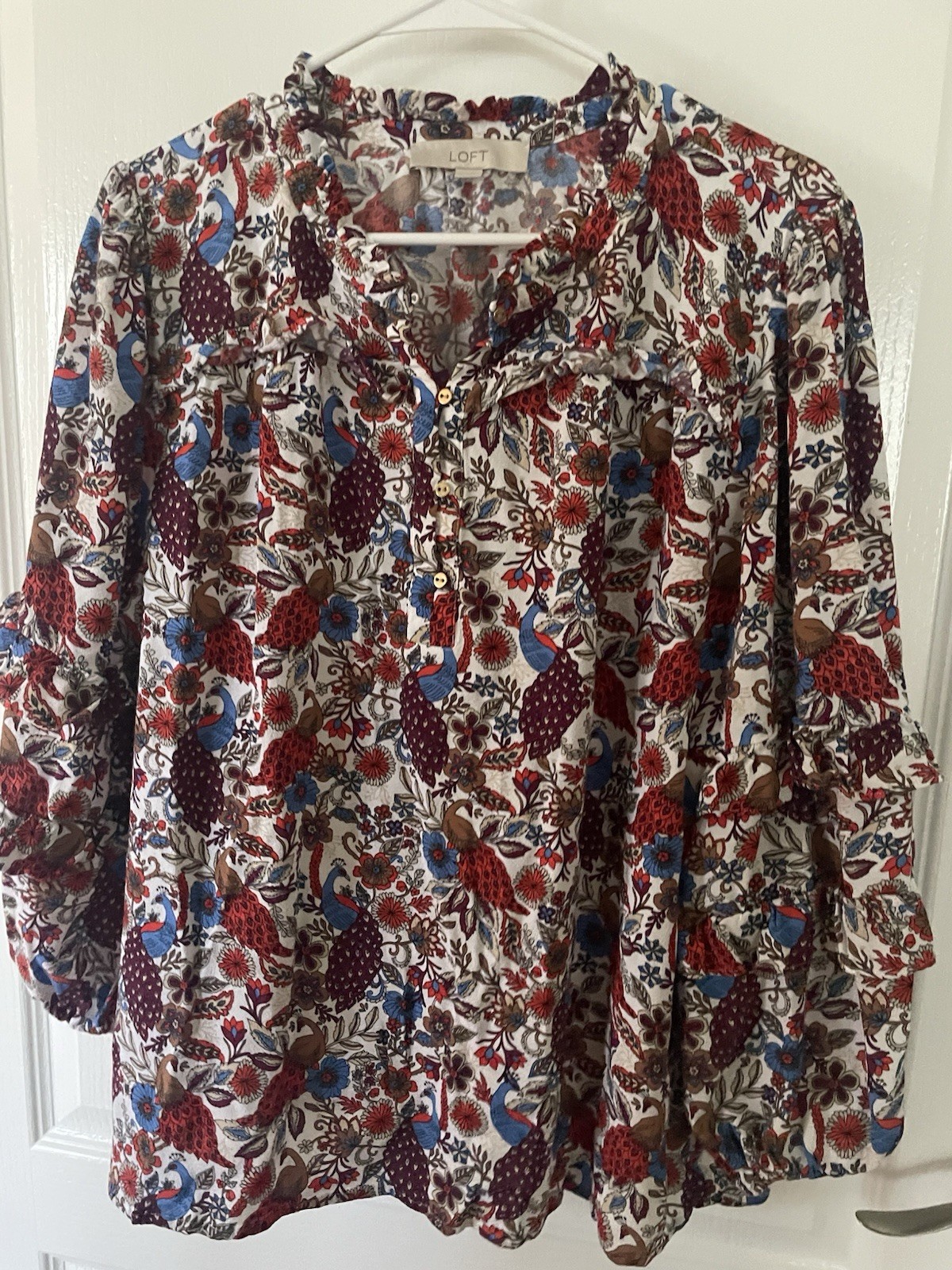 Ann Taylor Loft Women\'s Floral Blouse Ann Taylor Loft Women\'s Floral Blouse