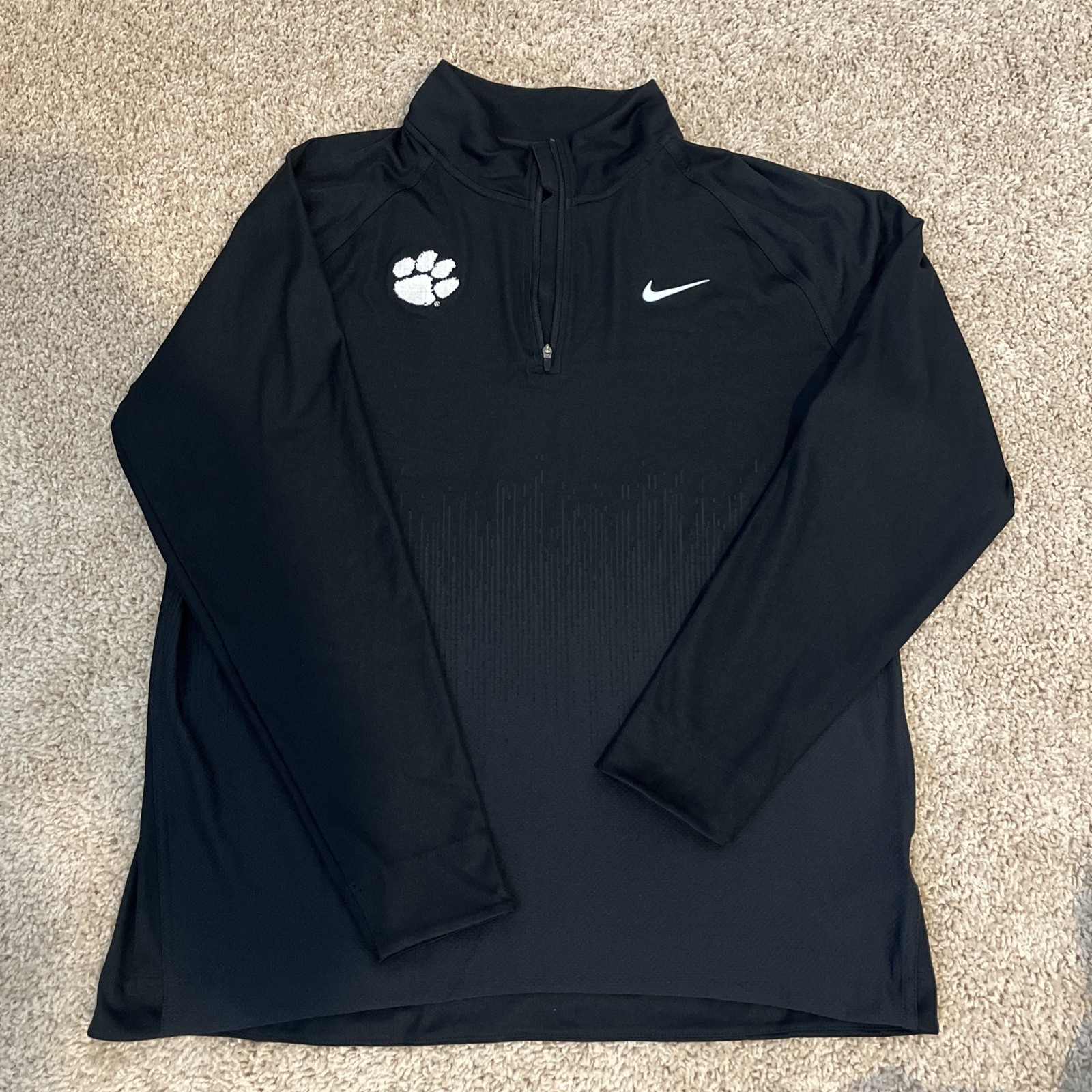 Size Large-Clemson Tigers Nike Team Issued Black 1/4 Zip DriFit ADV Longsleeve