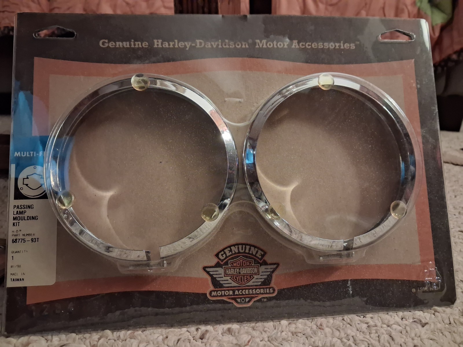 vintage Harley Davidson passing lamp moulding kit ( new in box) part no.... vintage Harley Davidson passing lamp moulding kit ( new in box) part no....