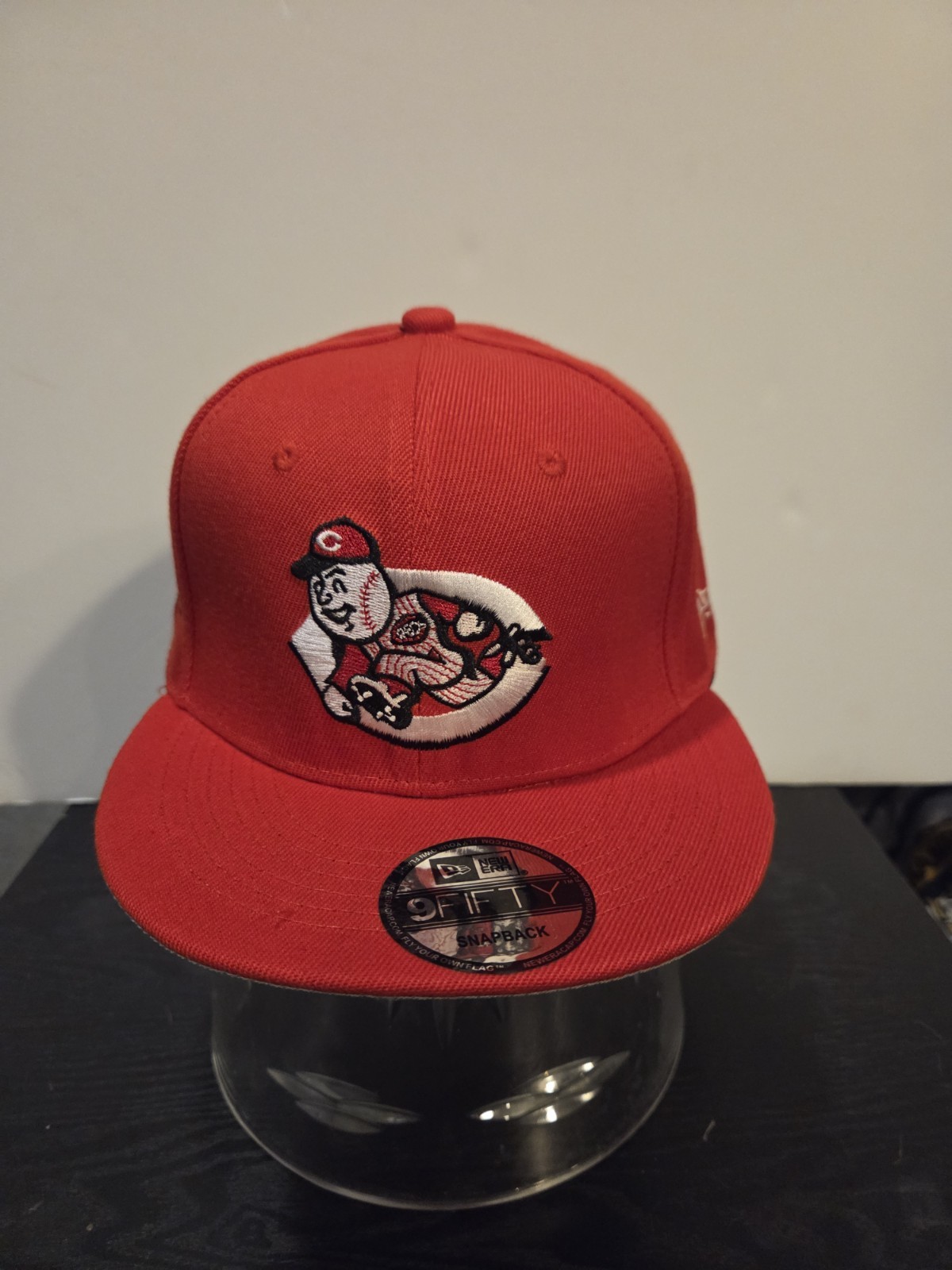 CINCINNATI REDS MLB NEW ERA RED BASEBALL HAT. NEW CINCINNATI REDS MLB NEW ERA RED BASEBALL HAT. NEW