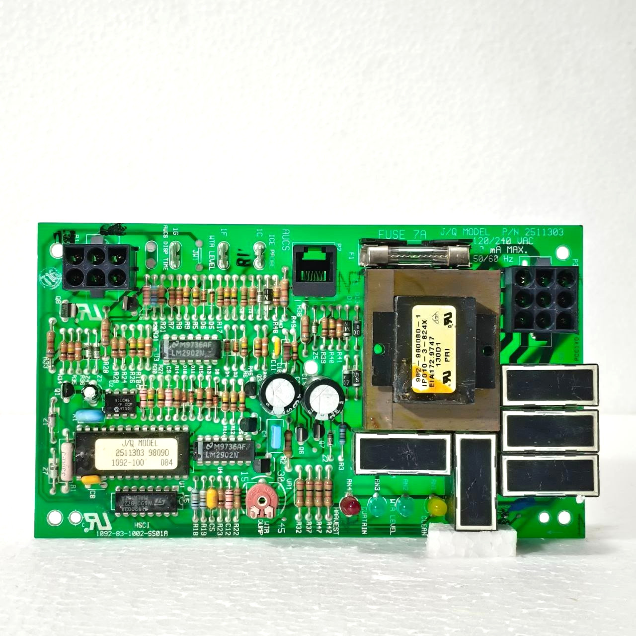 MANITOWOC J/Q 2511303 ICE MACHINE CONTROL BOARD 1092-83-1002-SS01A NEW W/O BOX MANITOWOC J/Q 2511303 ICE MACHINE CONTROL BOARD 1092-83-1002-SS01A NEW W/O BOX