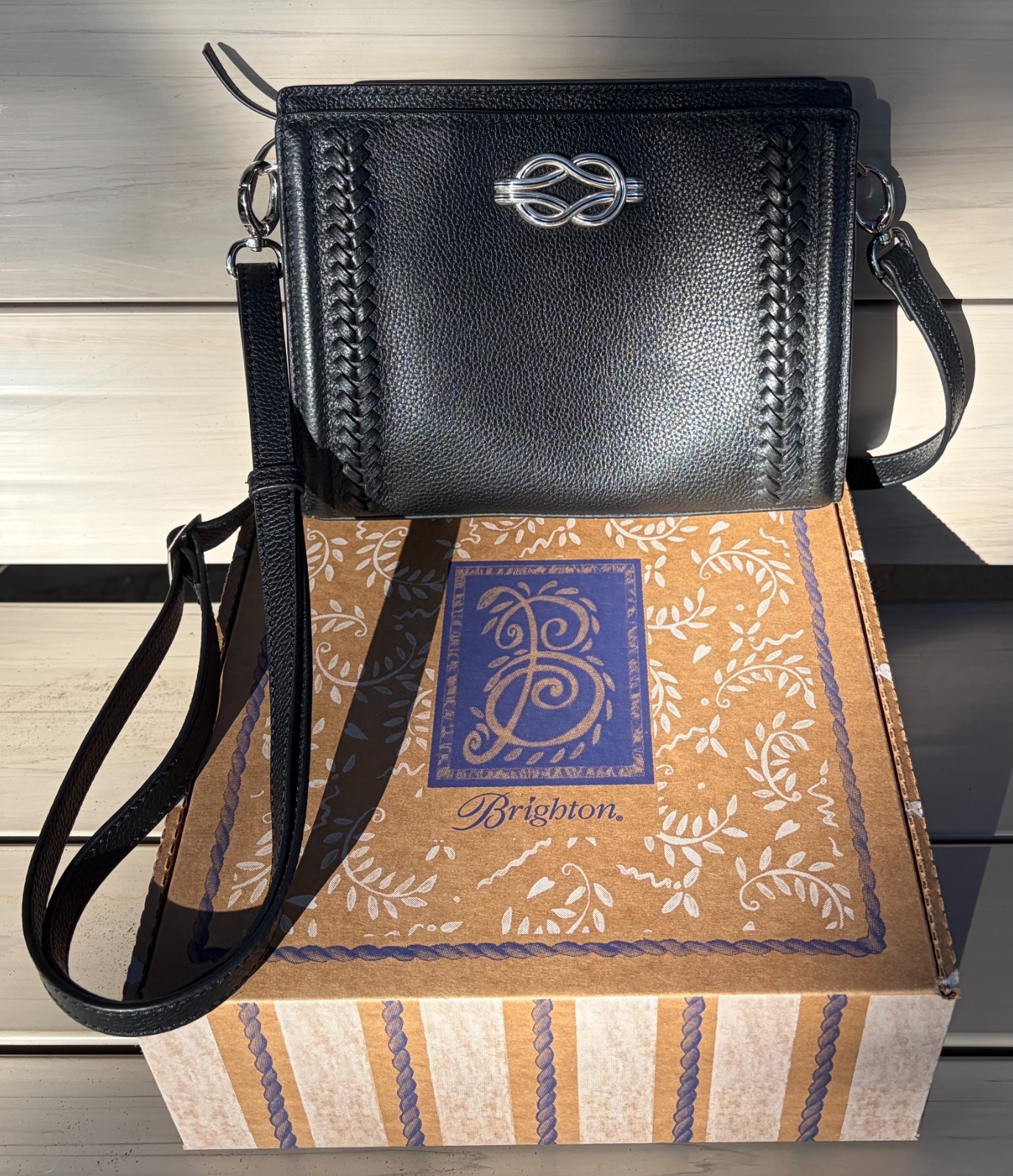 BRIGHTON FINDLEY INTERLOK HARMONY ORGANIZER SHOULDER BAG BLACK LEATHER