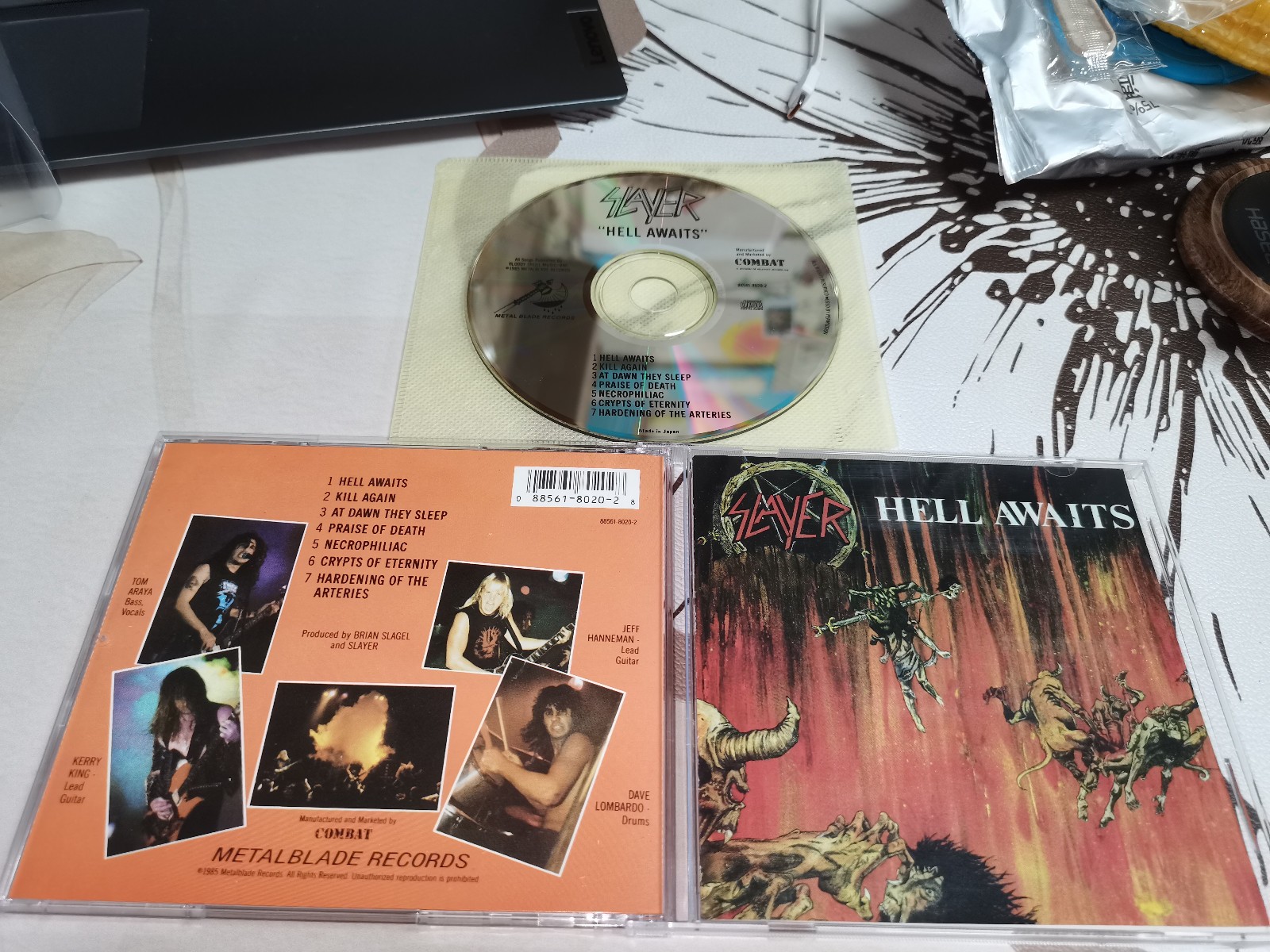 Slayer – Hell Awaits Metal Blade Records – 88561-8020-2  1986 US 1ST PRESS xin2