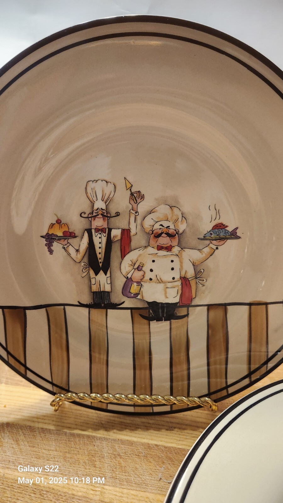 Vintage HD Designs Le Chef Dinner Plates Hand Painted Set of 4 Stoneware