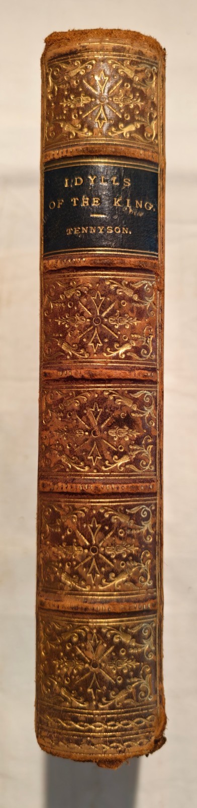 1884 TENNYSON IDYLLS OF THE KING Poetry ARTHURIAN LEGENDS Poems FINE BINDING