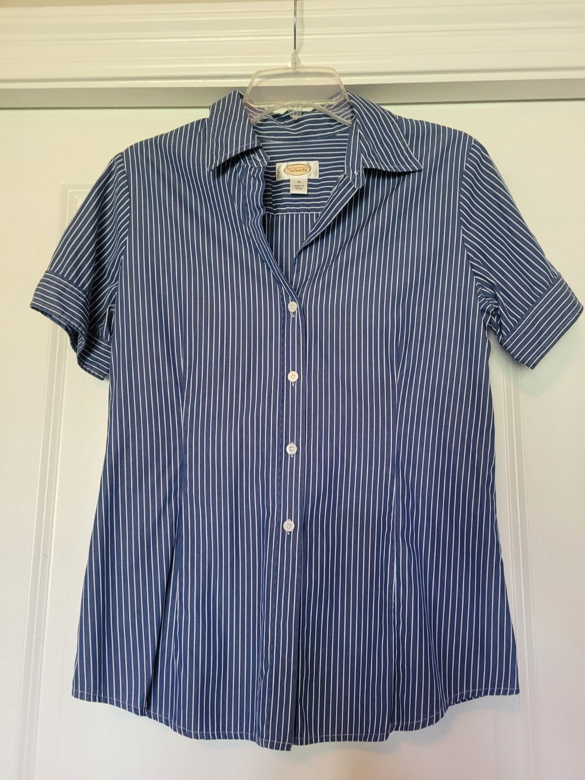 Talbots Women’s Button Up Blouse Shirt Blue White Stripe Size 10