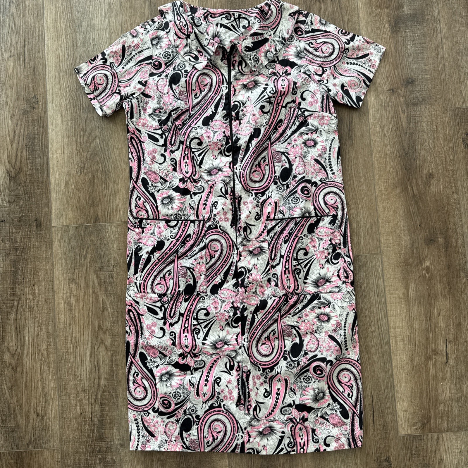Vintage  Union Made Paisley House Coat Size 12 Robe Duster County Fair A6