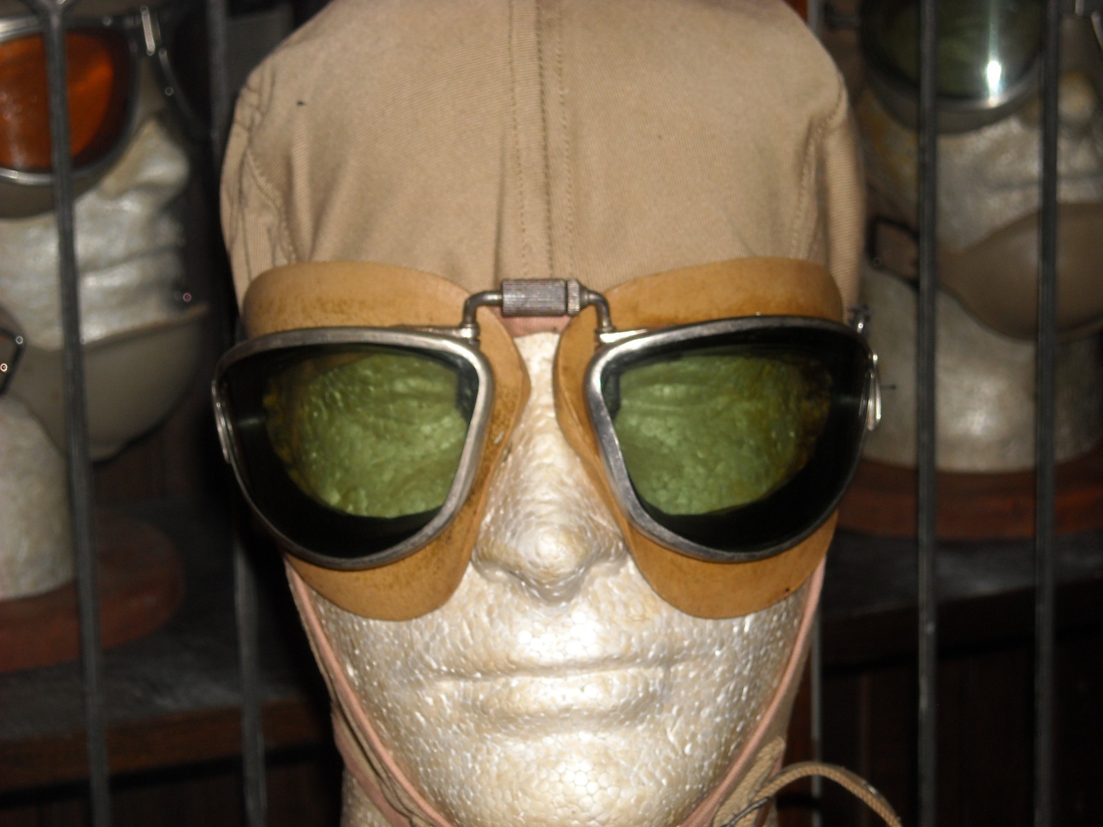 WW2 LUXOR AIREX GOGGLES  PILOTS  FLIGHT  FLYING  HELMET