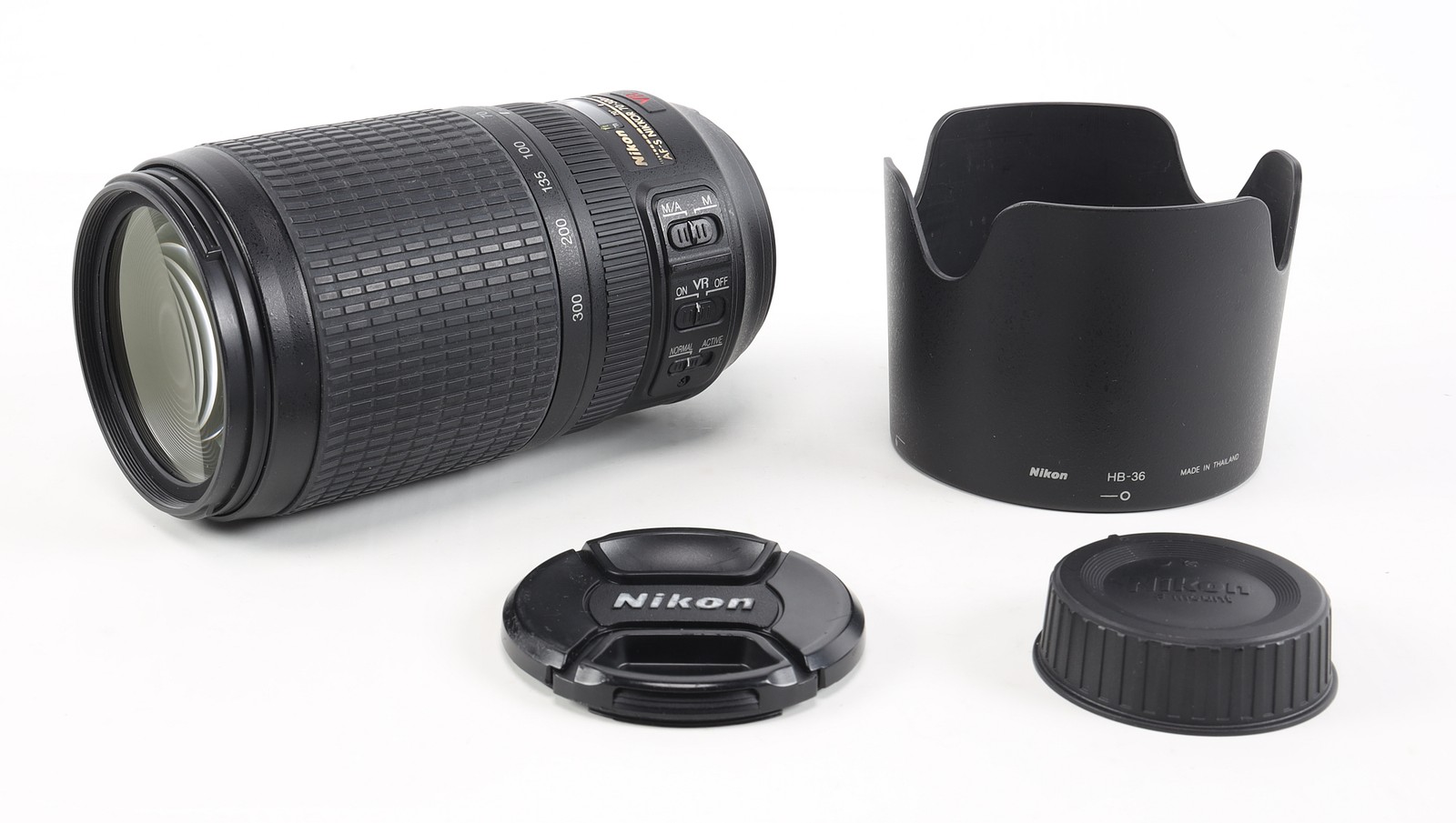 Nikon AF-S NIKKOR 70-300mm f/4.5-5.6 G ED VR Autofocus IF Lens (AF INOP)