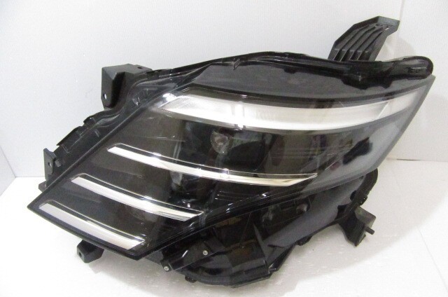 Junk JDM NISSAN Skyline GTS-t HCR32 Halogen Headlight Left LH C28 Headlamp KOITO