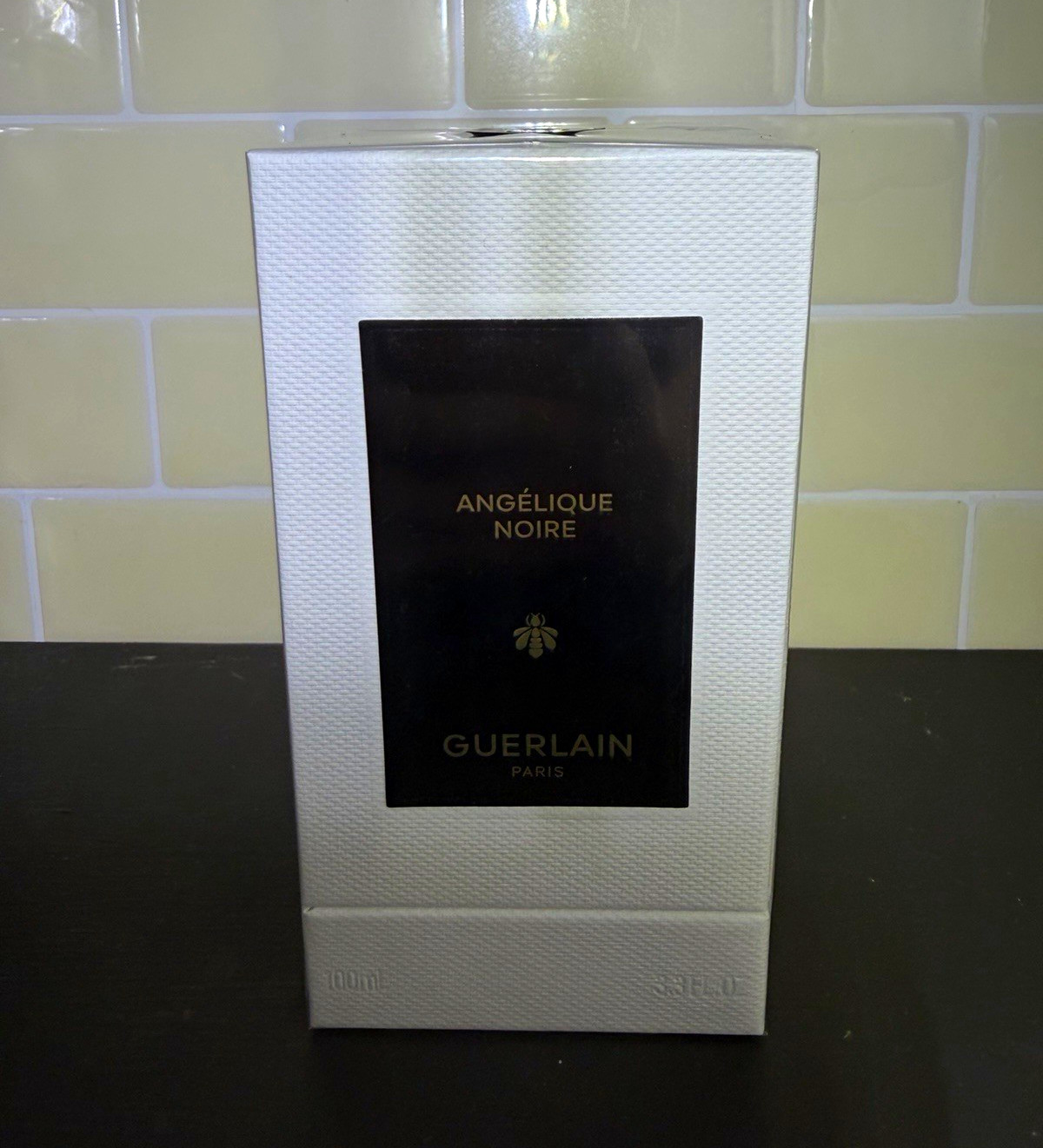 Guerlain Angélique Noire Eau de Parfum Spray, Regular Size 3.3 fl oz Guerlain Angélique Noire Eau de Parfum Spray, Regular Size 3.3 fl oz