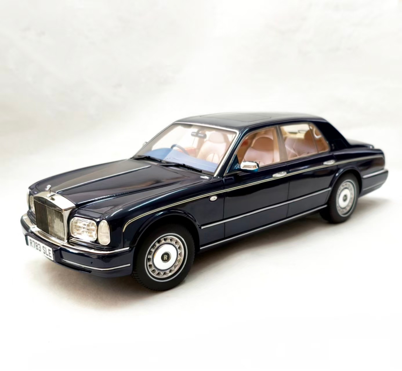 1/18 Rolls Royce Silver Seraph 1996 limited edition blue