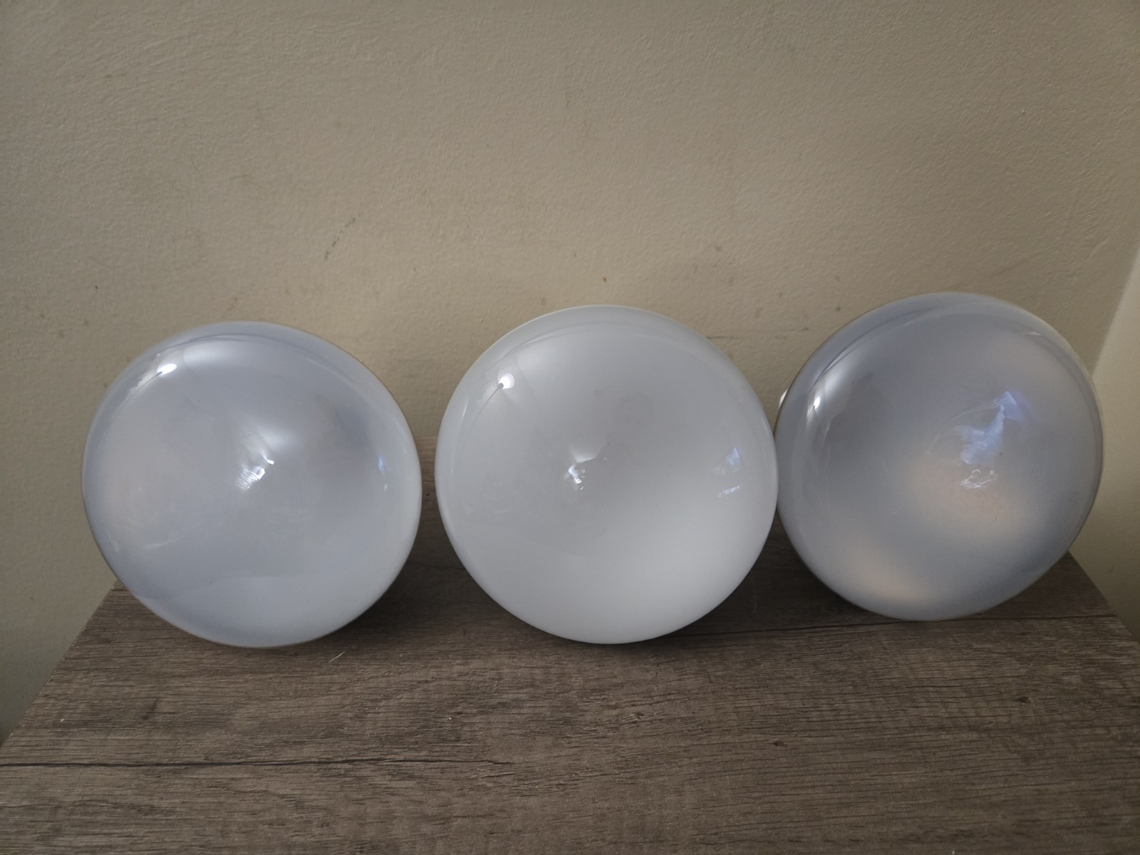 NOS PHILIPS INDOOR FLOOD BR40 65w Light Bulbs 3 Pack NOS PHILIPS INDOOR FLOOD BR40 65w Light Bulbs 3 Pack