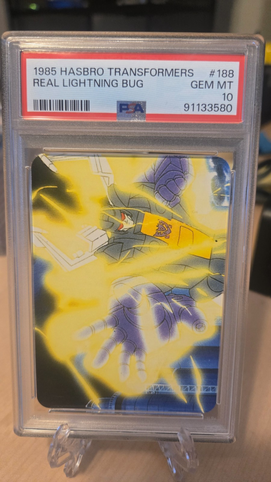 1985 Hasbro Transformers #188 Real Lightning Bug PSA 10 - 🪰🪰INSECTICONS🪰🪰 1985 Hasbro Transformers #188 Real Lightning Bug PSA 10 - 🪰🪰INSECTICONS🪰🪰