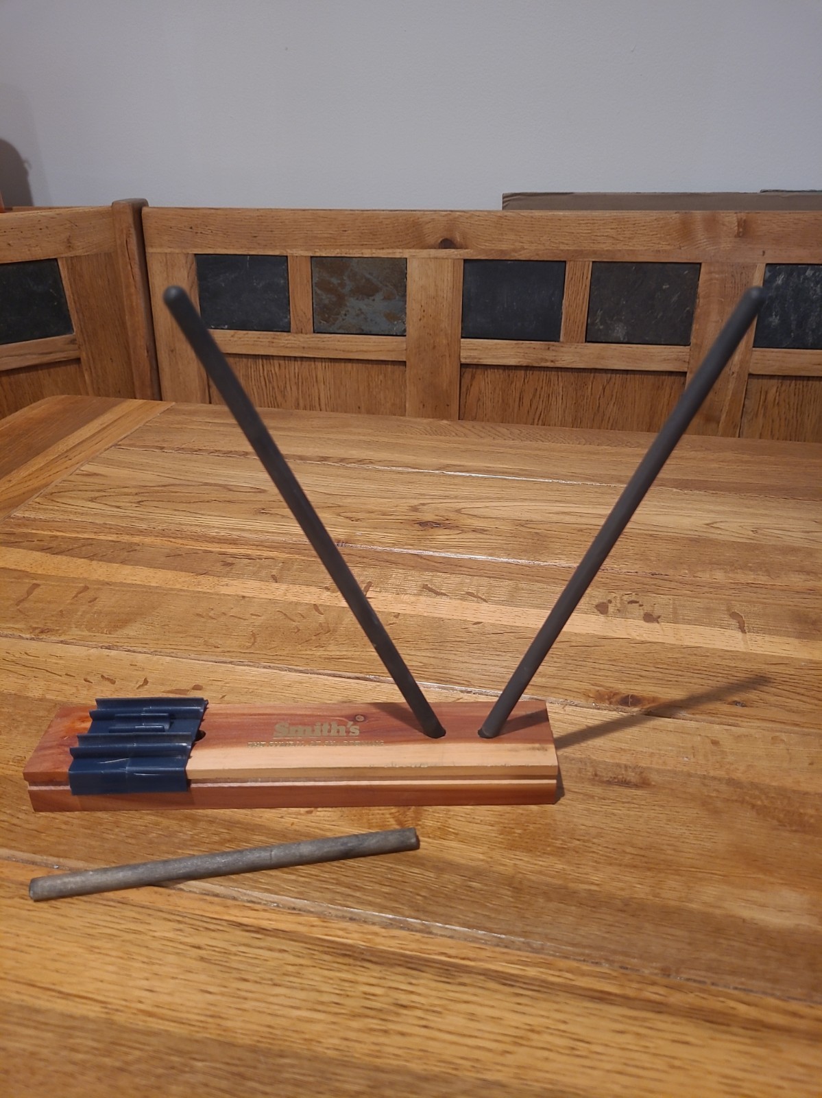 Vintage Smiths Sharpening Sticks Ceramic Rods Knife Sharpener Wood Base 3-sticks