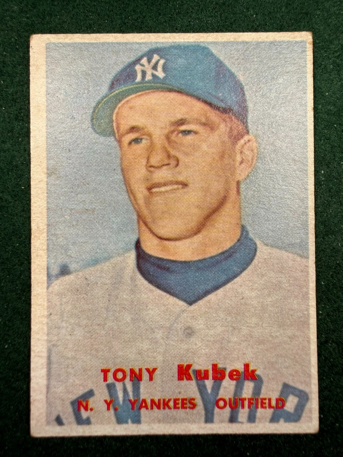 1957 Topps - Tony Kubek #312 (RC) EX New York Yankees crease free, corner wear