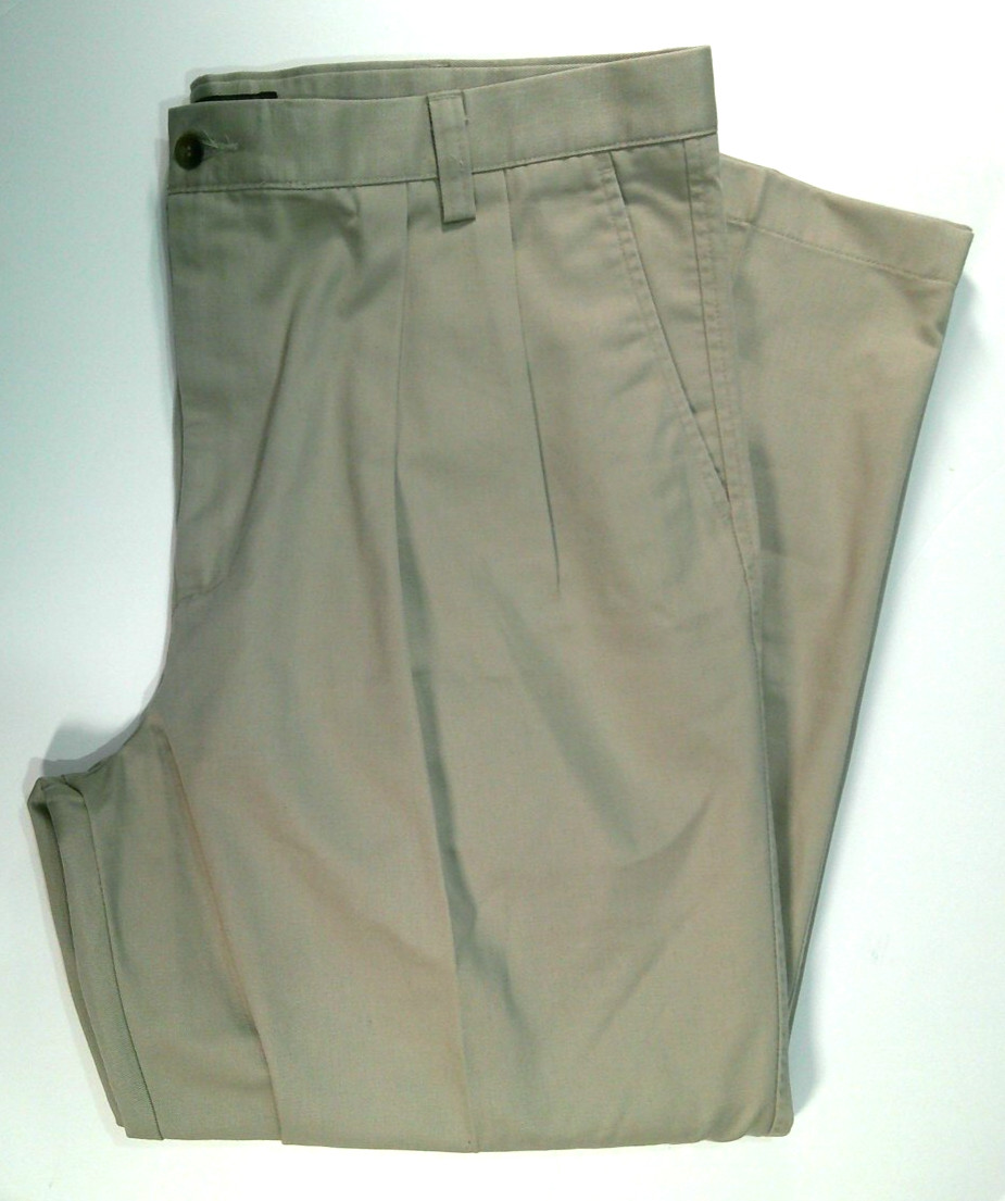 DOCKERS Premium Men\'s Beige Basic Twill Pants 40x30 Relaxed Fit No Wrinkles DOCKERS Premium Men\'s Beige Basic Twill Pants 40x30 Relaxed Fit No Wrinkles