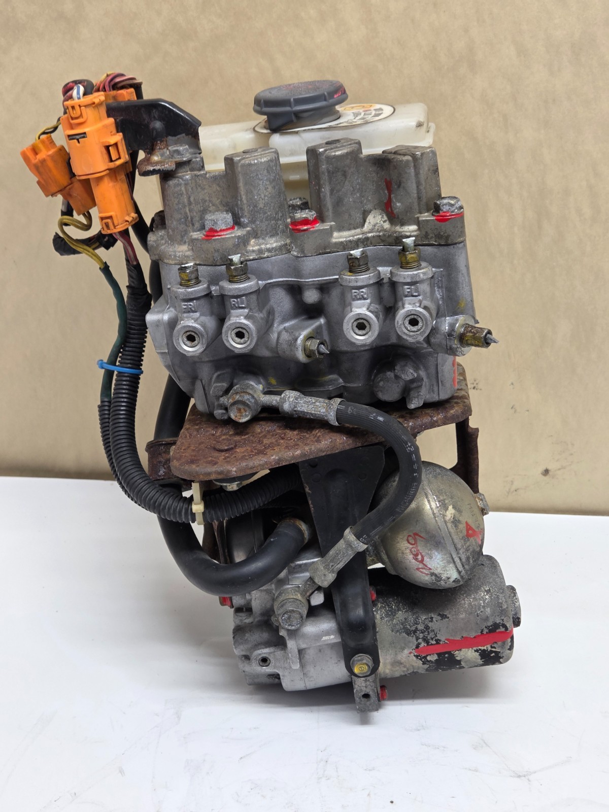 92-96 HONDA PRELUDE ABS BRAKE PUMP HYDRAULIC ANTI LOCK ACTUATOR MODULATOR TESTED