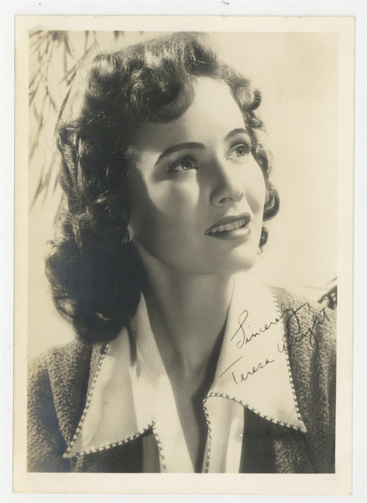 Teresa Wright 1949 Signed 5x7 Actress Oscar Winner Mrs. Miniver Portrait J14146