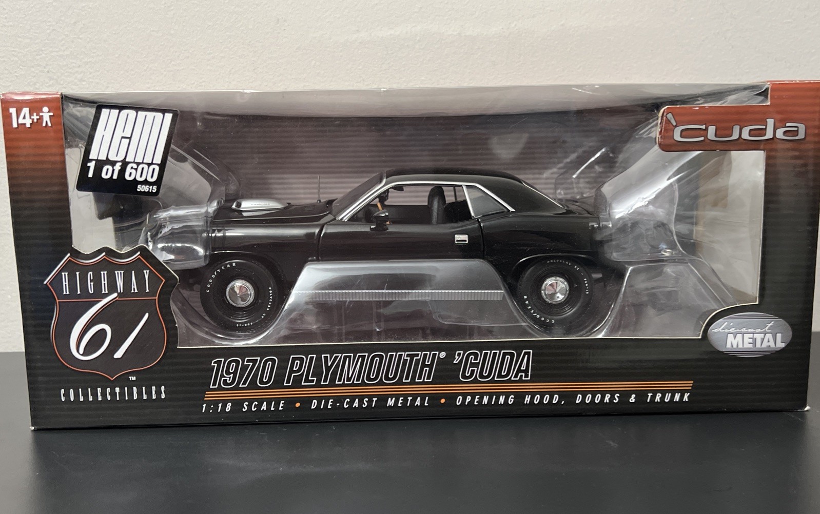 VERY RARE 1 of 600 Triple Black 1970 Hemi Cuda Highway 61 Diecast 1:18 UNOPENED