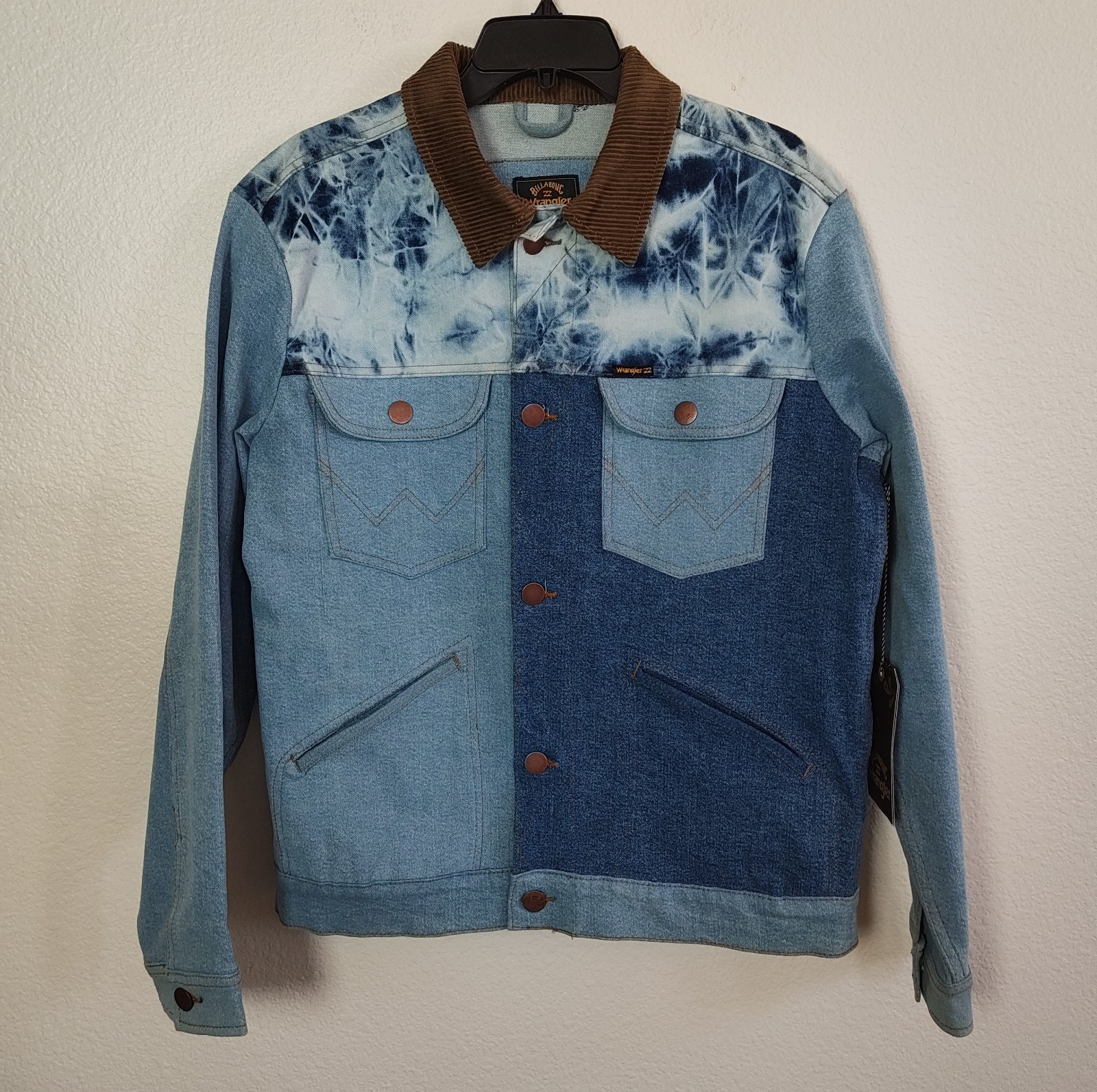 Billabong X Wrangler Men\'s  Denim Jacket  Size M  $179.95