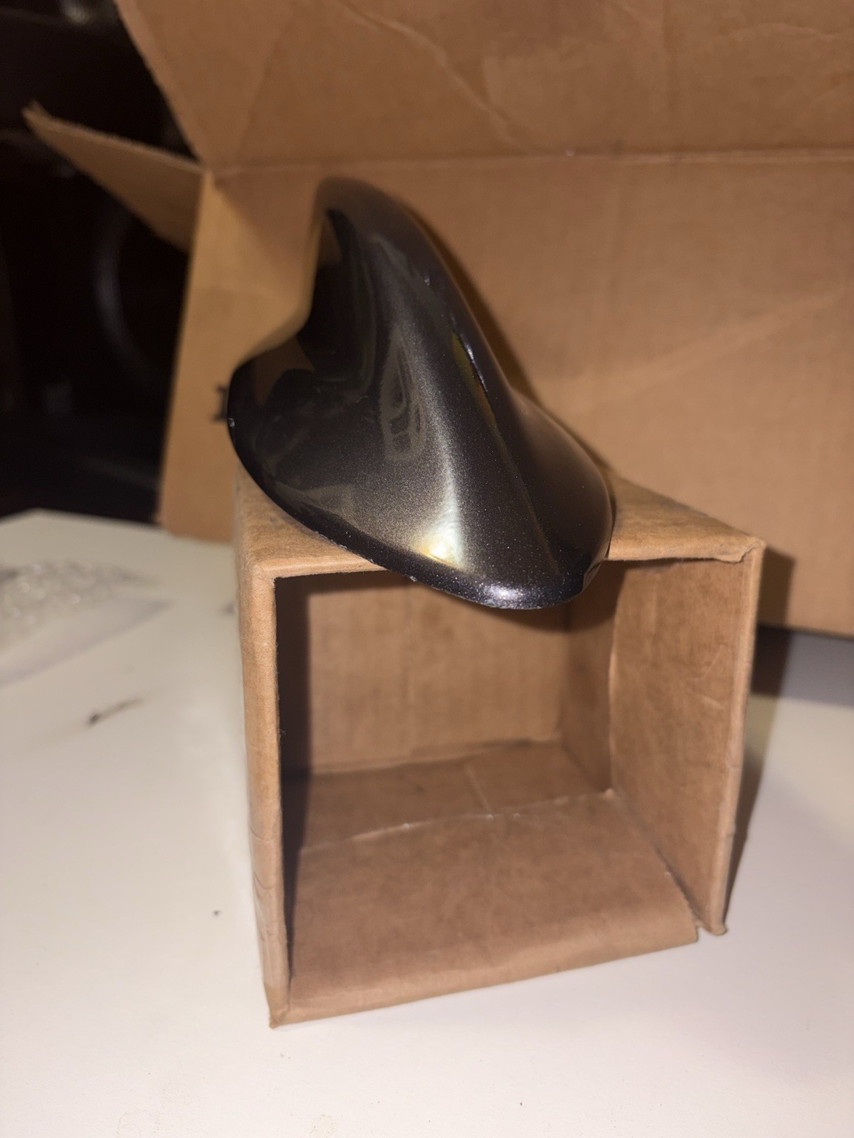 2019-2022 HONDA PILOT ANTENNA (ROOF MOUNTED) 39150-TG7-A412-M1 (COLOR NH797M)