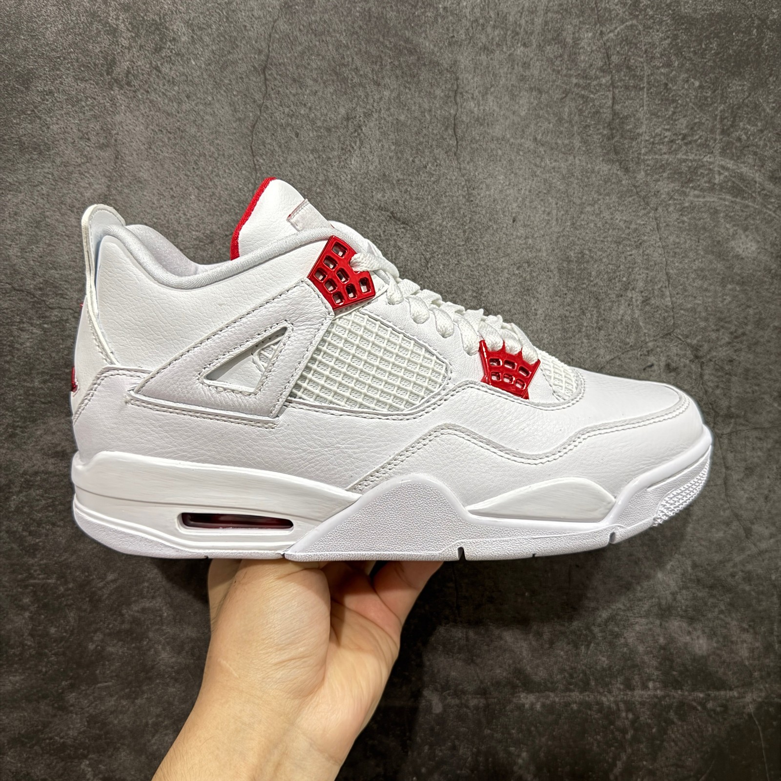 AJ 4 Retro “ Red Metallic ”2020 CT8527-112