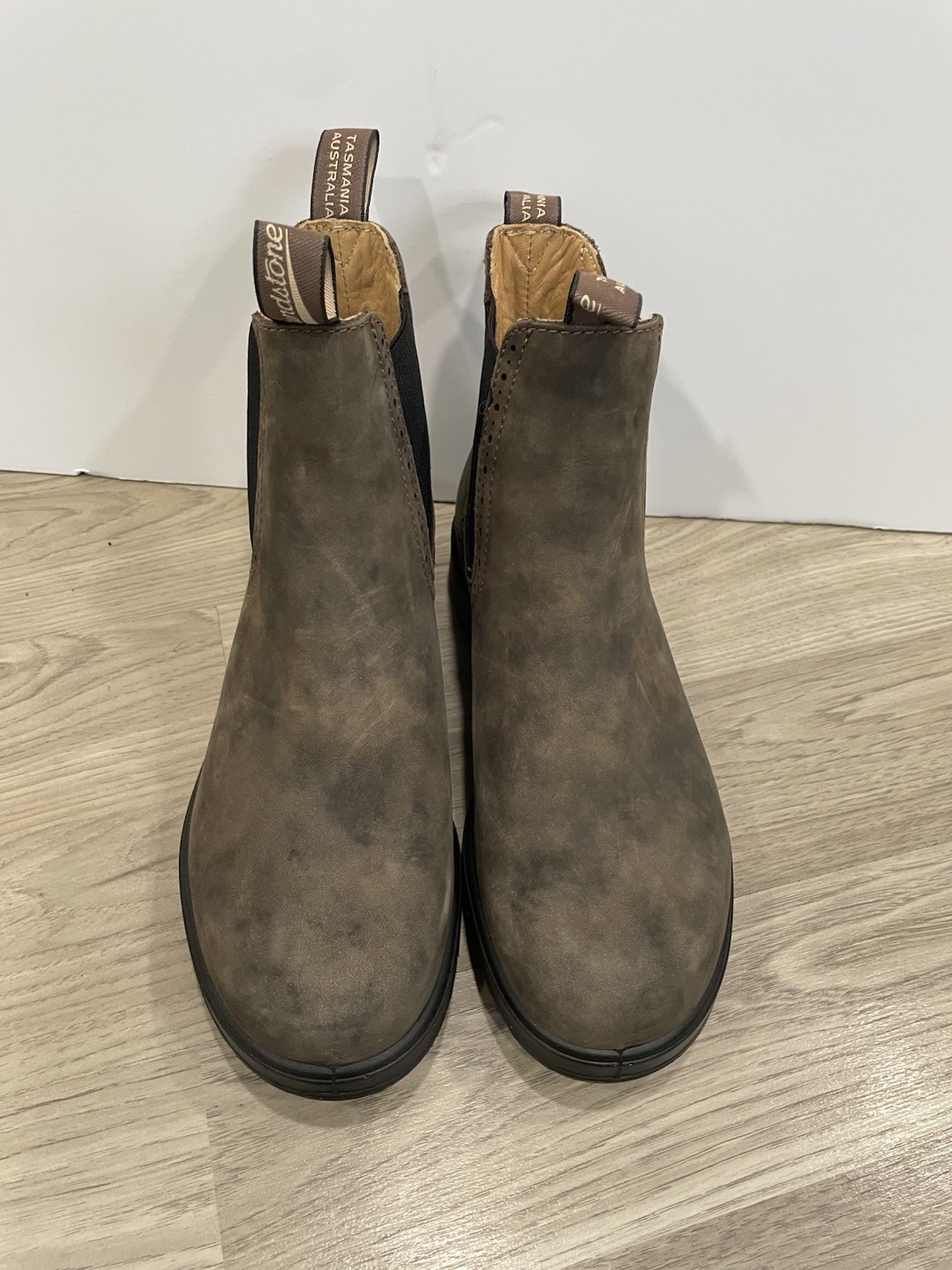 Blundstone B#001336 Rustic Brown Leather 001336 Chelsea Boot Sz EU 7, US M8, W10