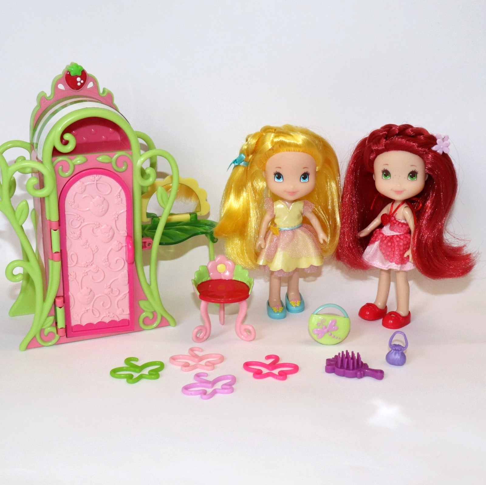 Strawberry Shortcake Herself Lemon Meringue & Wardrobe Closet & Accessories Lot Strawberry Shortcake Herself Lemon Meringue & Wardrobe Closet & Accessories Lot