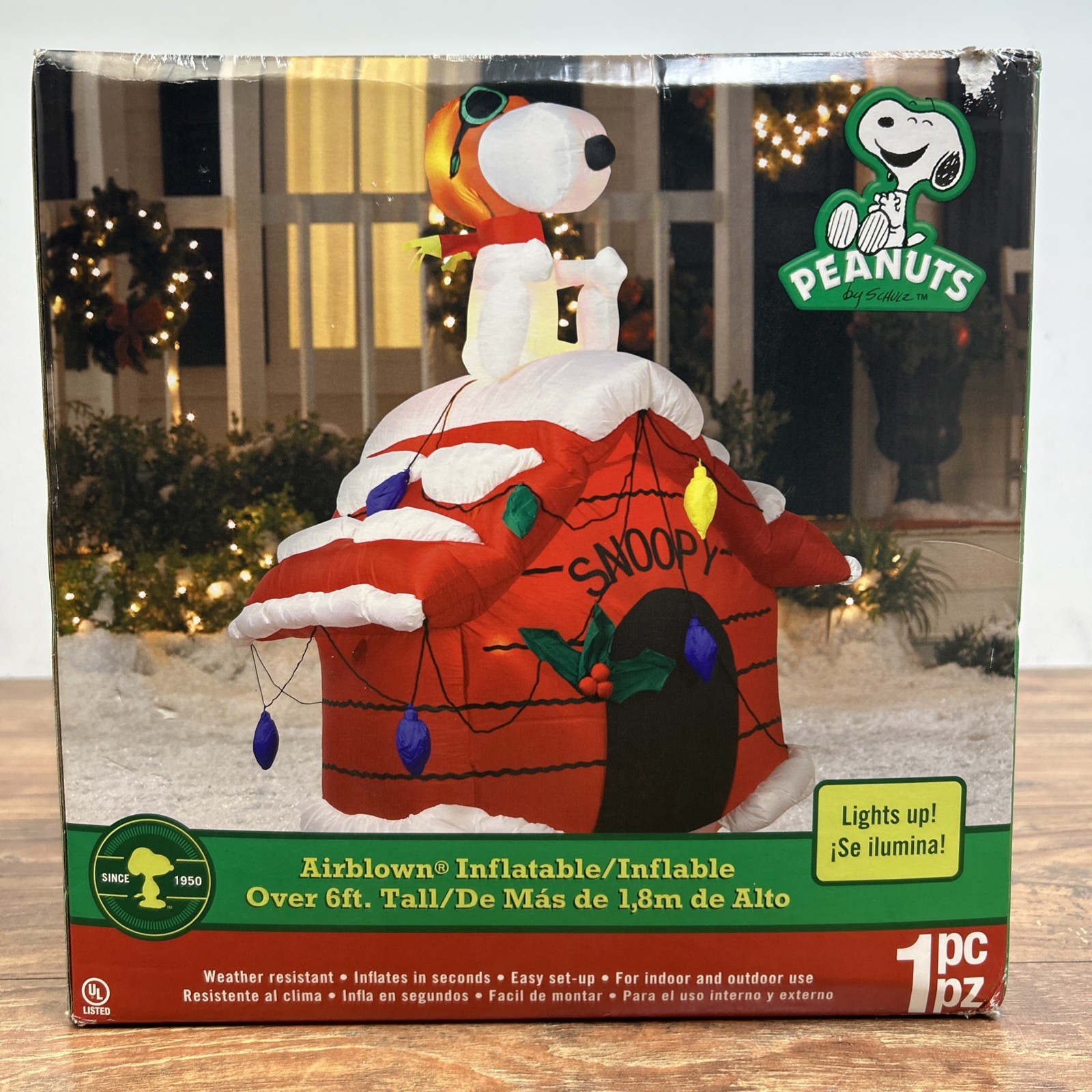Gemmy Airblown Inflatables Peanuts Snoopy Christmas Over 6Ft Tall Doghouse 2010 Gemmy Airblown Inflatables Peanuts Snoopy Christmas Over 6Ft Tall Doghouse 2010